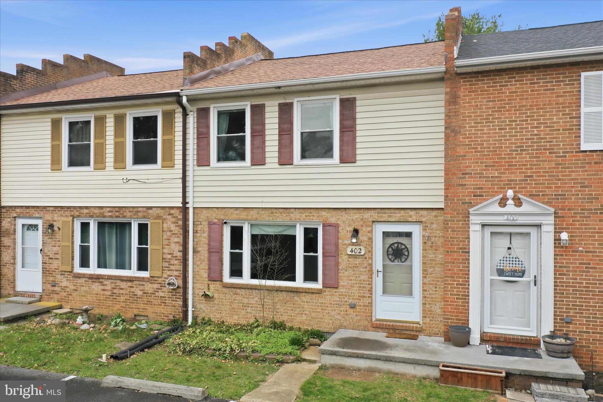FREDERICKTOWNE TOWNHOUSE - Residential