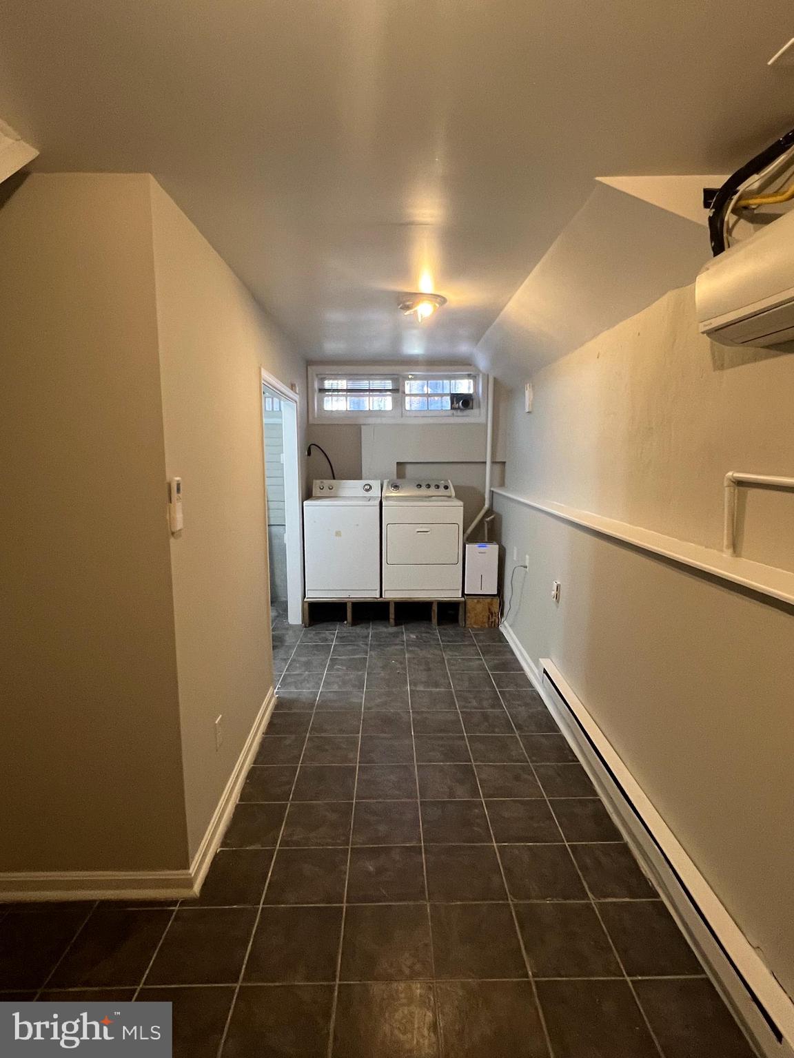 WASHINGTON VILLAGE - Residential