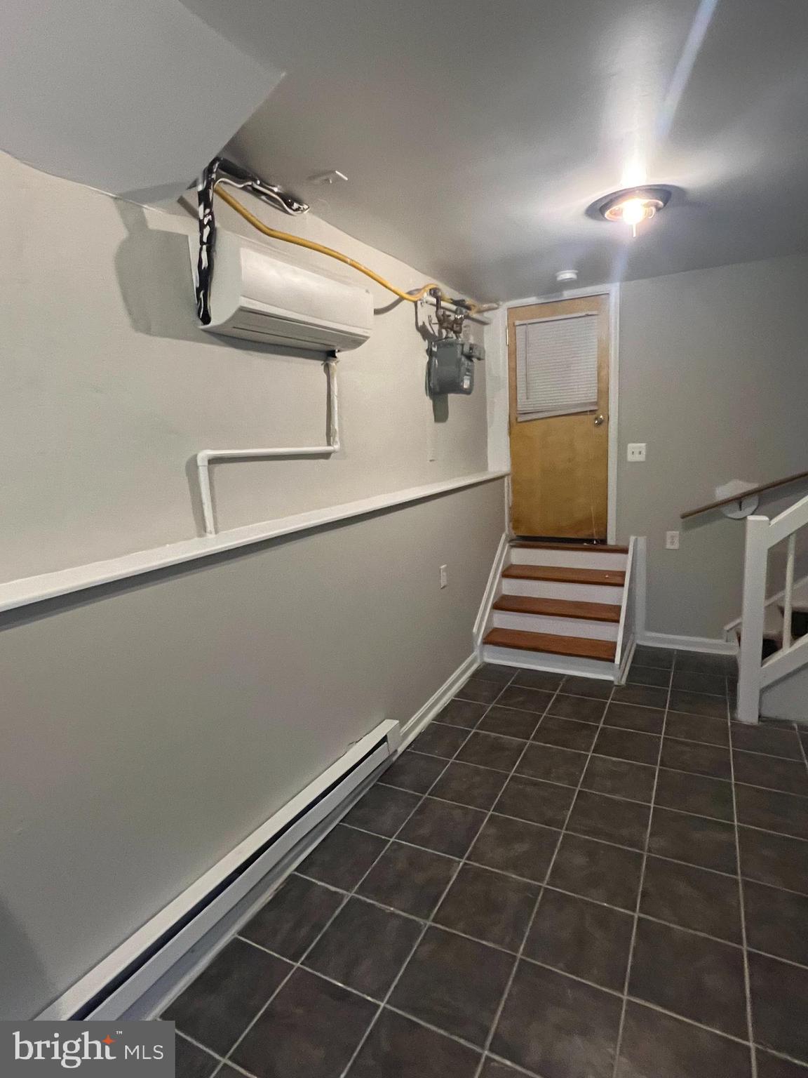 WASHINGTON VILLAGE - Residential