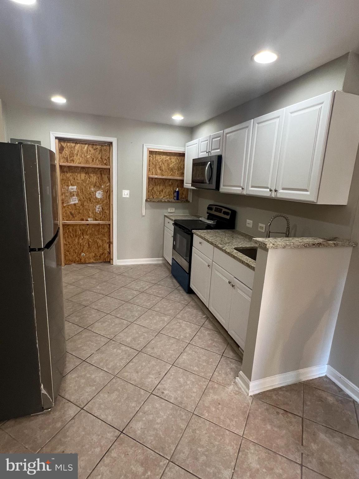 WASHINGTON VILLAGE - Residential