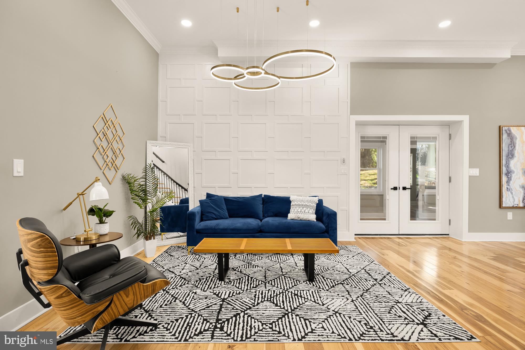 KENSINGTON HEIGHTS - Residential