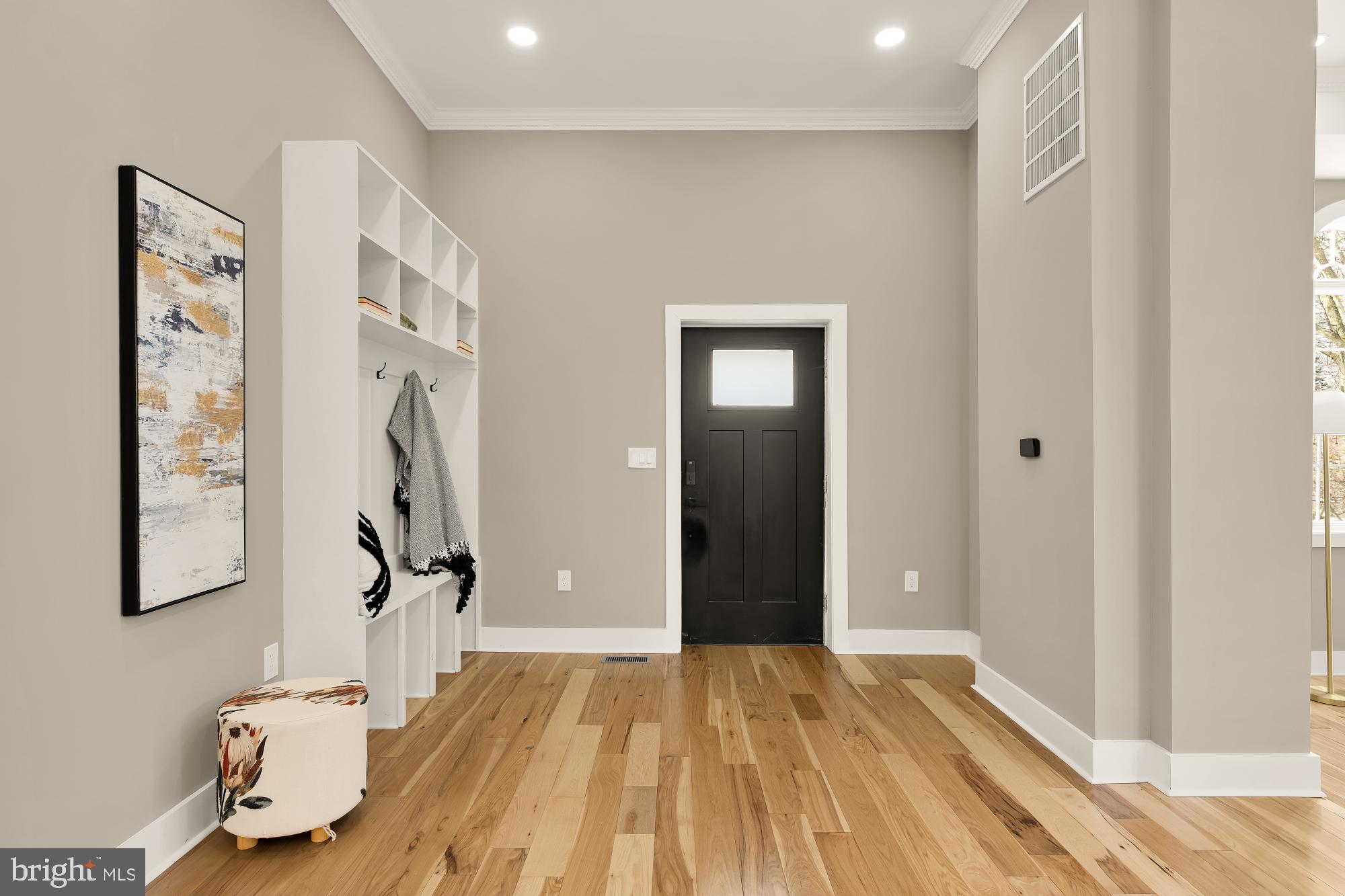 KENSINGTON HEIGHTS - Residential