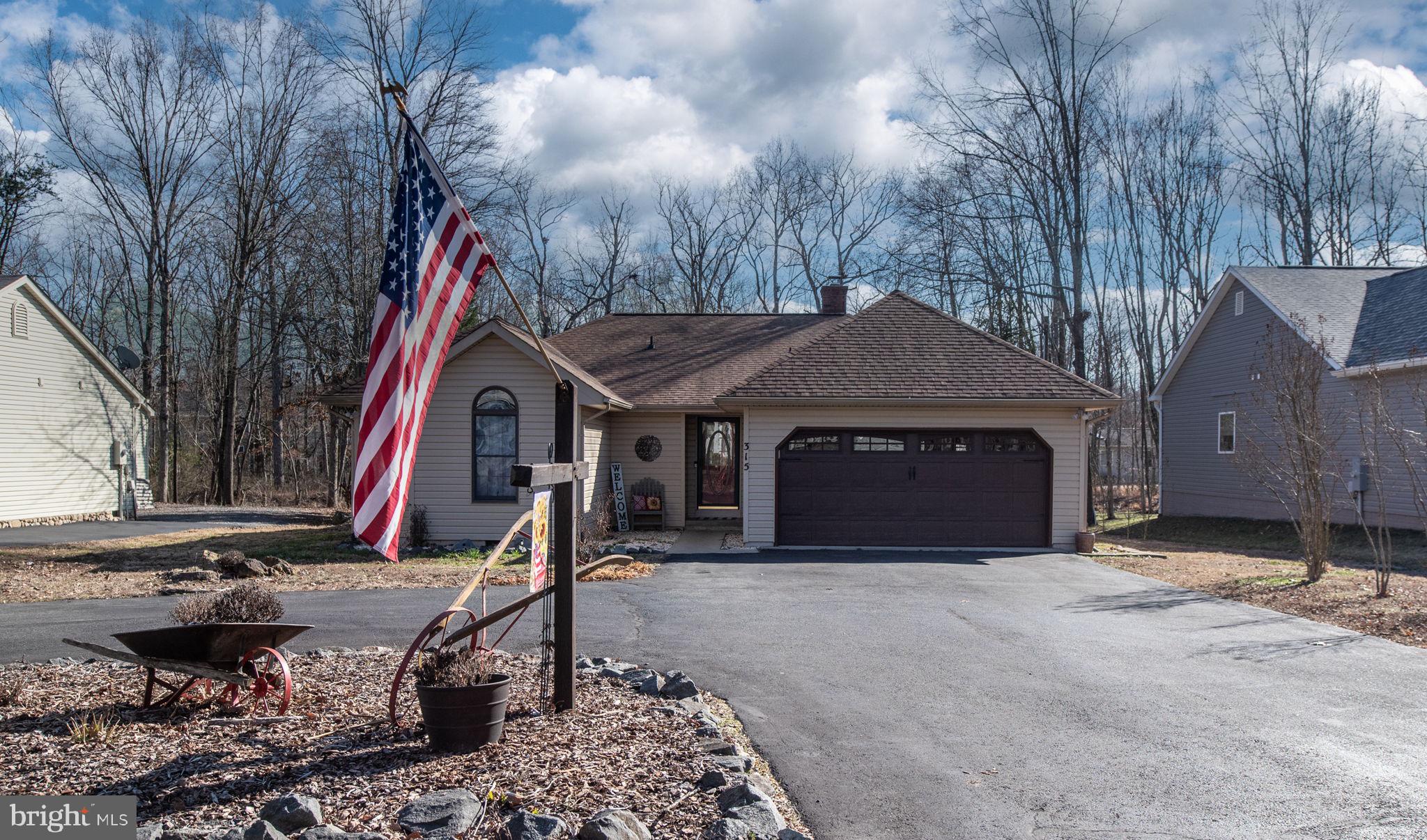 LAKE OF THE WOODS - Residential