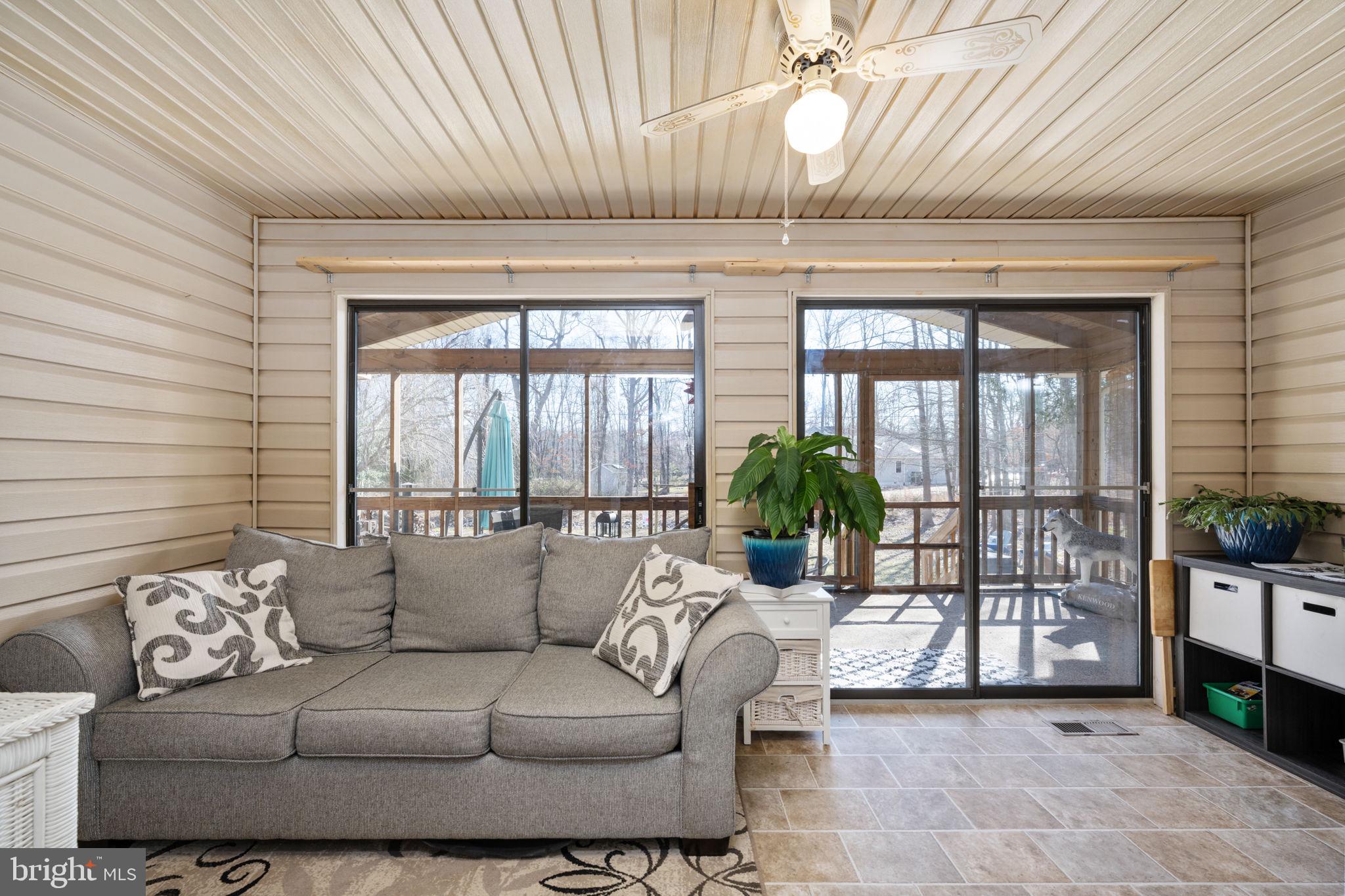 LAKE OF THE WOODS - Residential