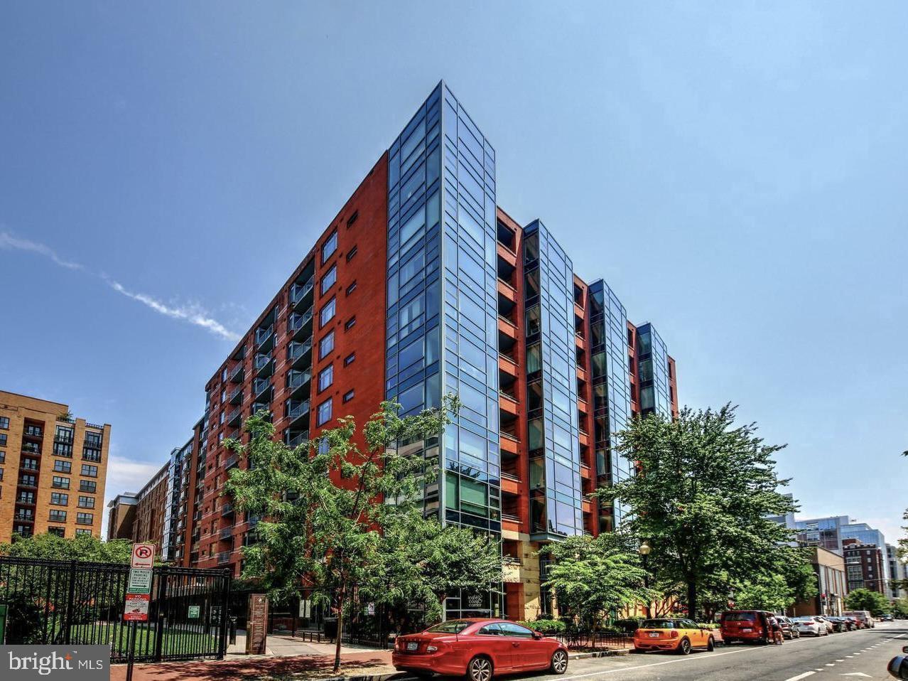 1117 10TH STREET NW 811