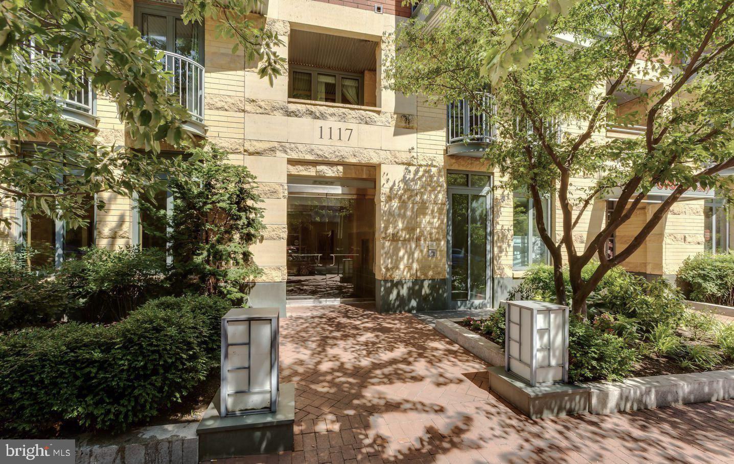 1117 10TH STREET NW 811
