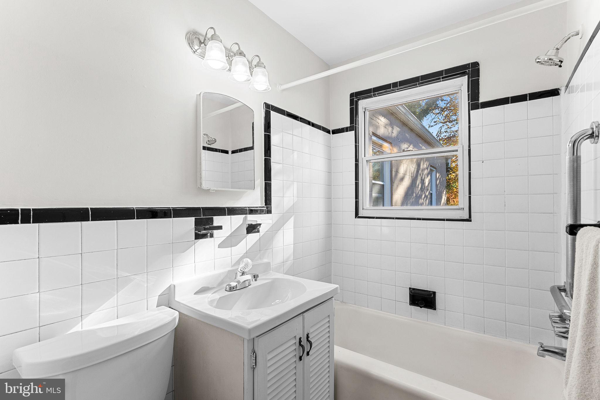 HUNTINGTON - Residential