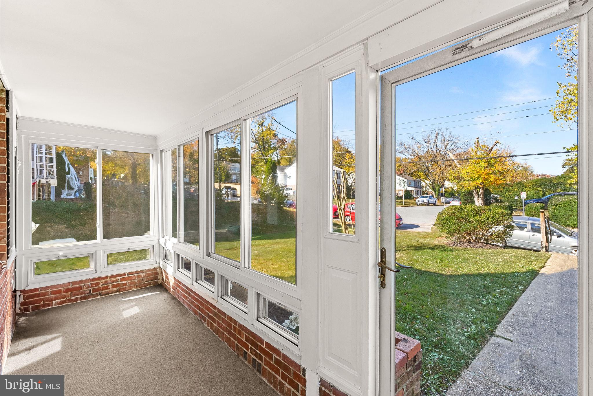 HUNTINGTON - Residential