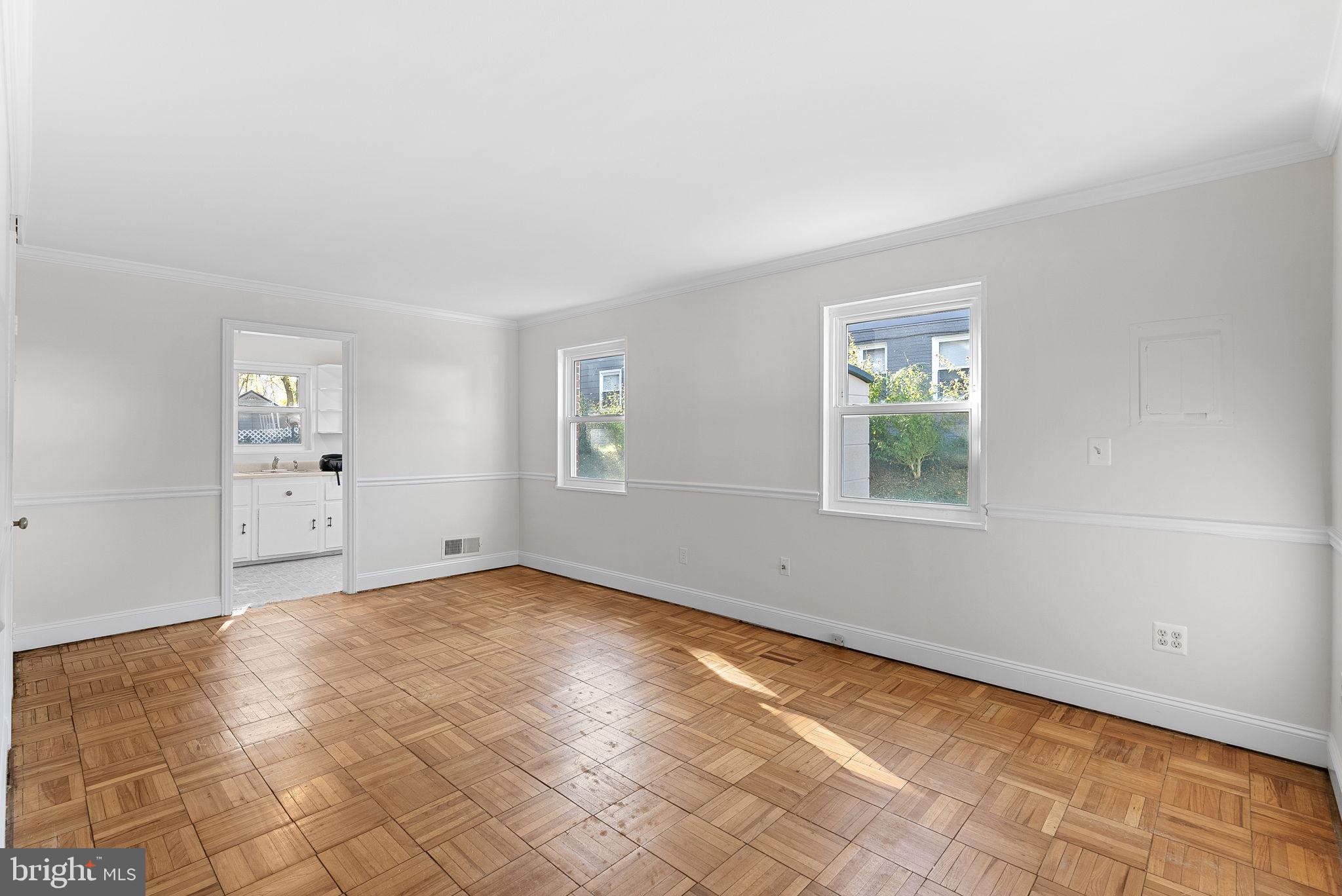 HUNTINGTON - Residential