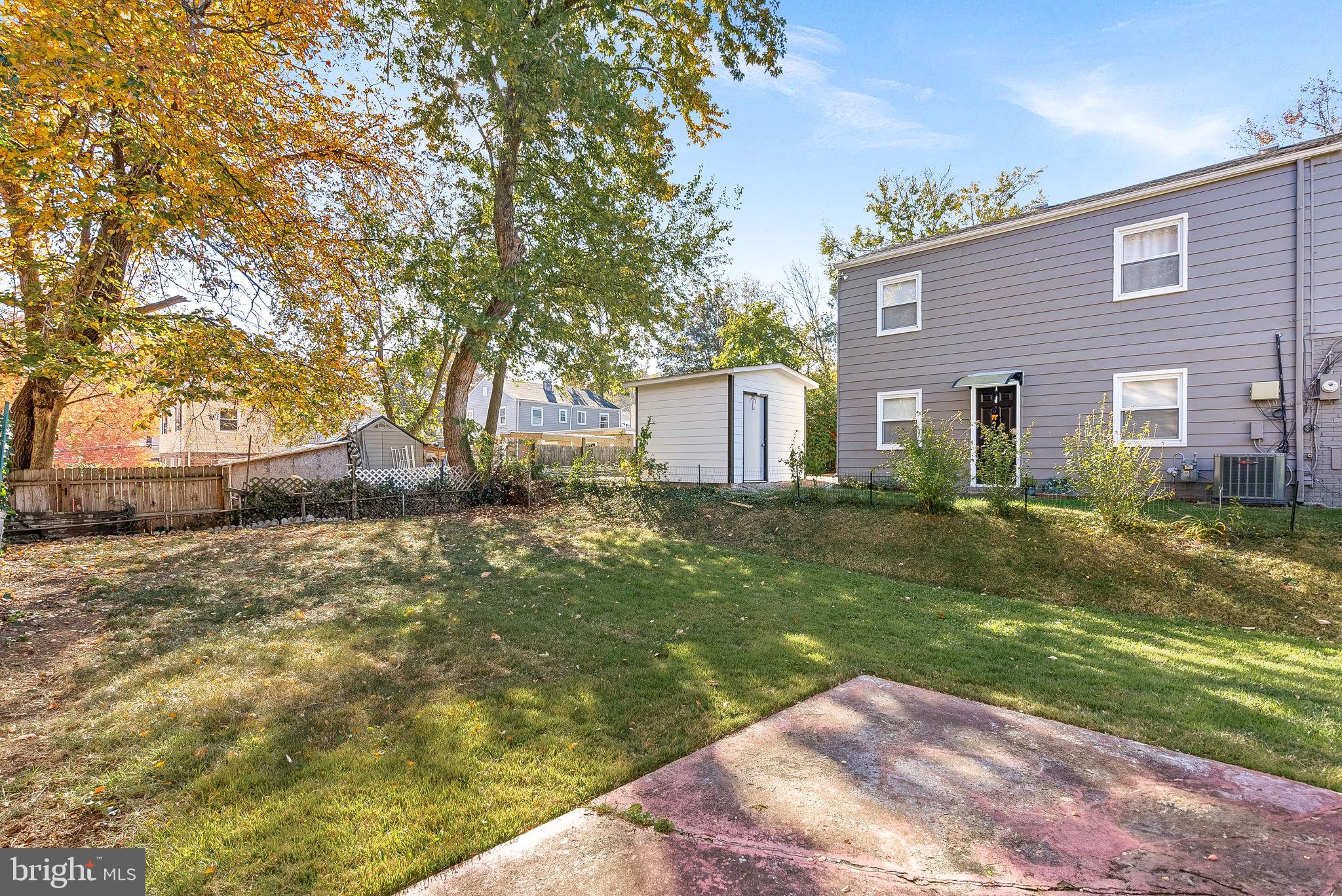 HUNTINGTON - Residential