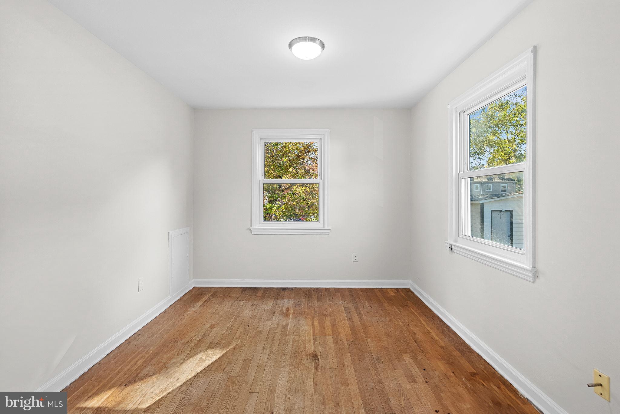 HUNTINGTON - Residential