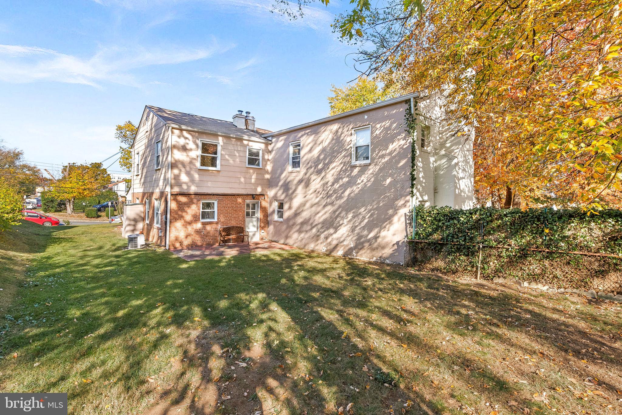 HUNTINGTON - Residential