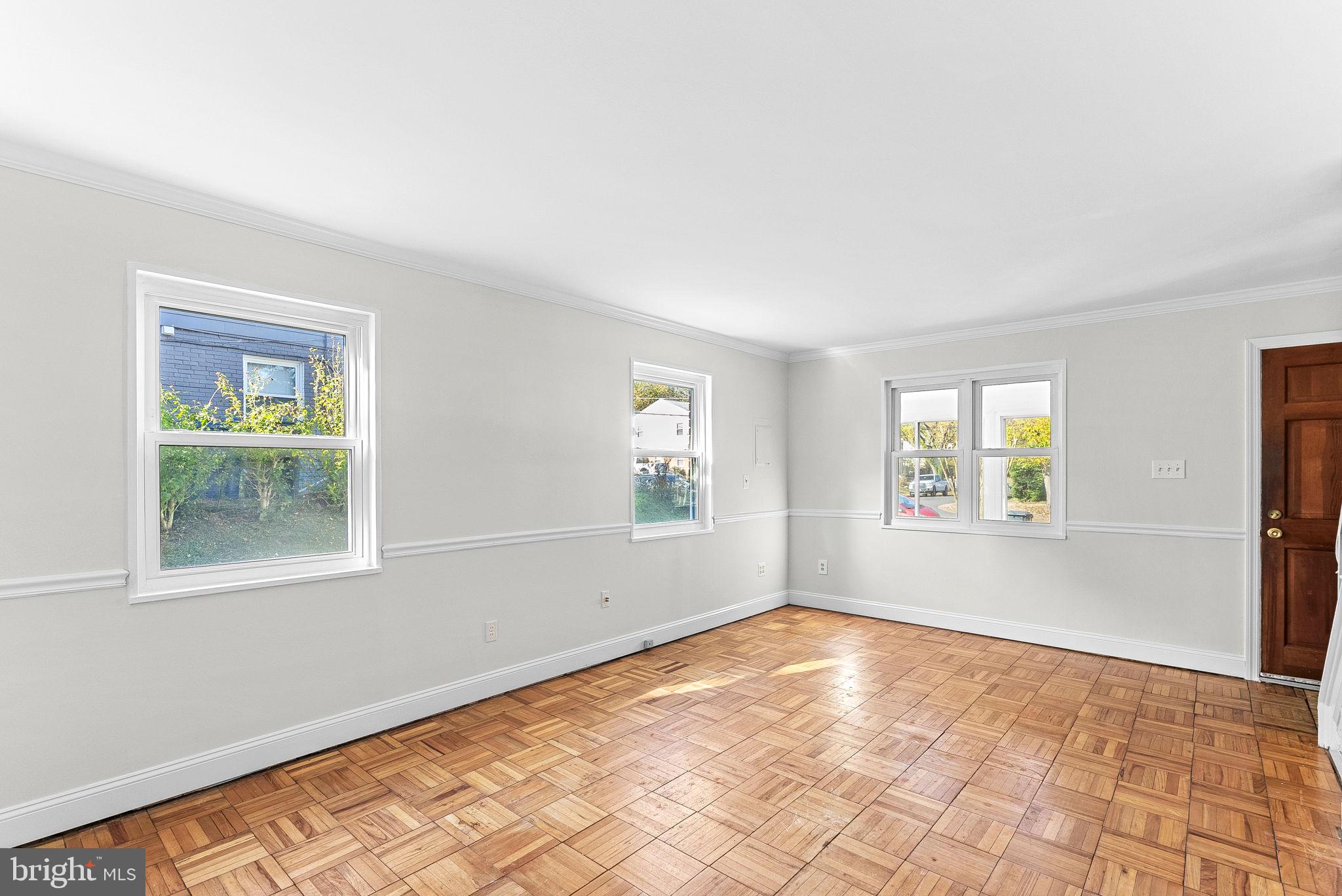 HUNTINGTON - Residential