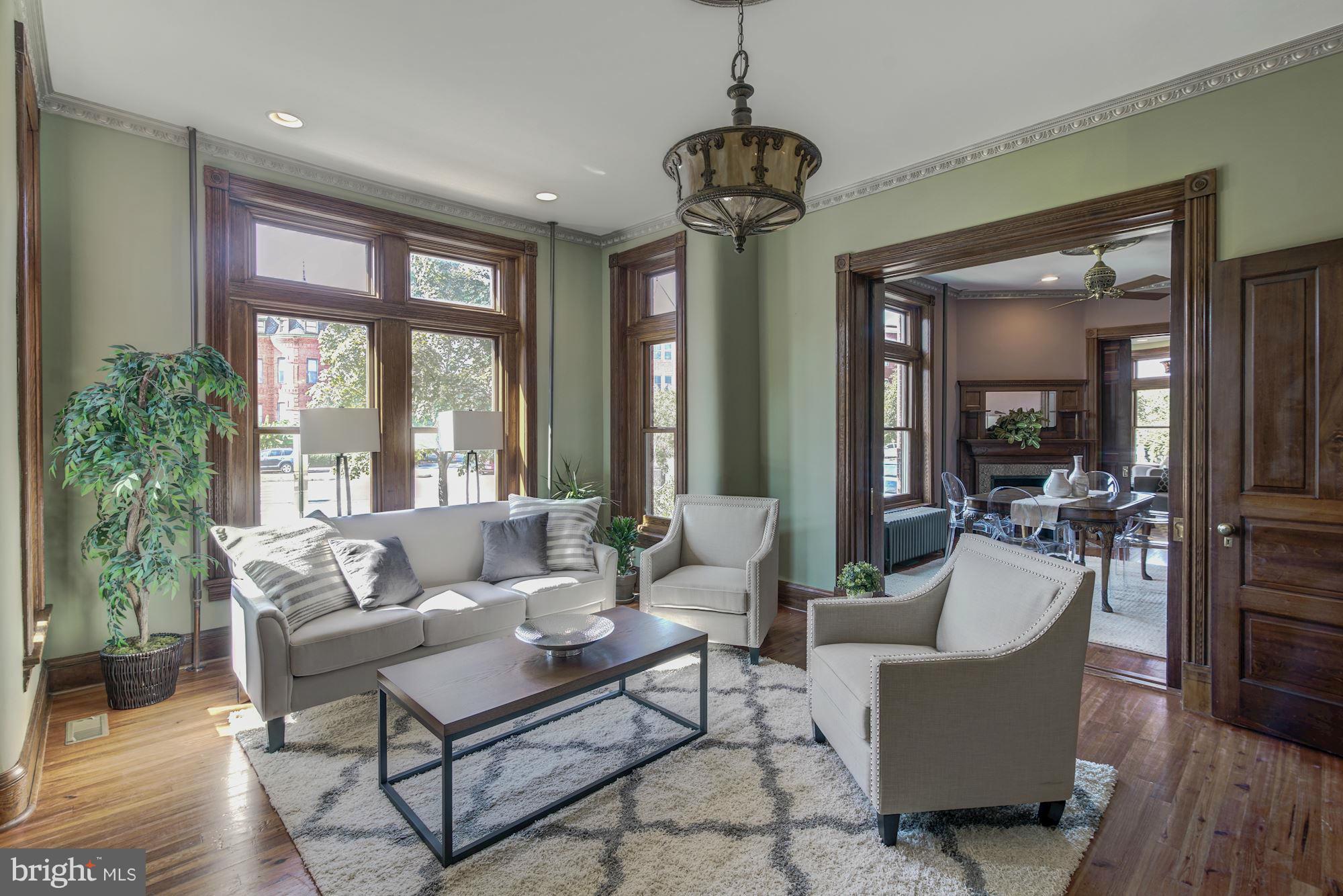 LOGAN - Residential