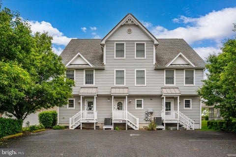 Townhouse For Sale - 748 94th Street<br/> Worcester County, OCEAN CITY, MD 21842