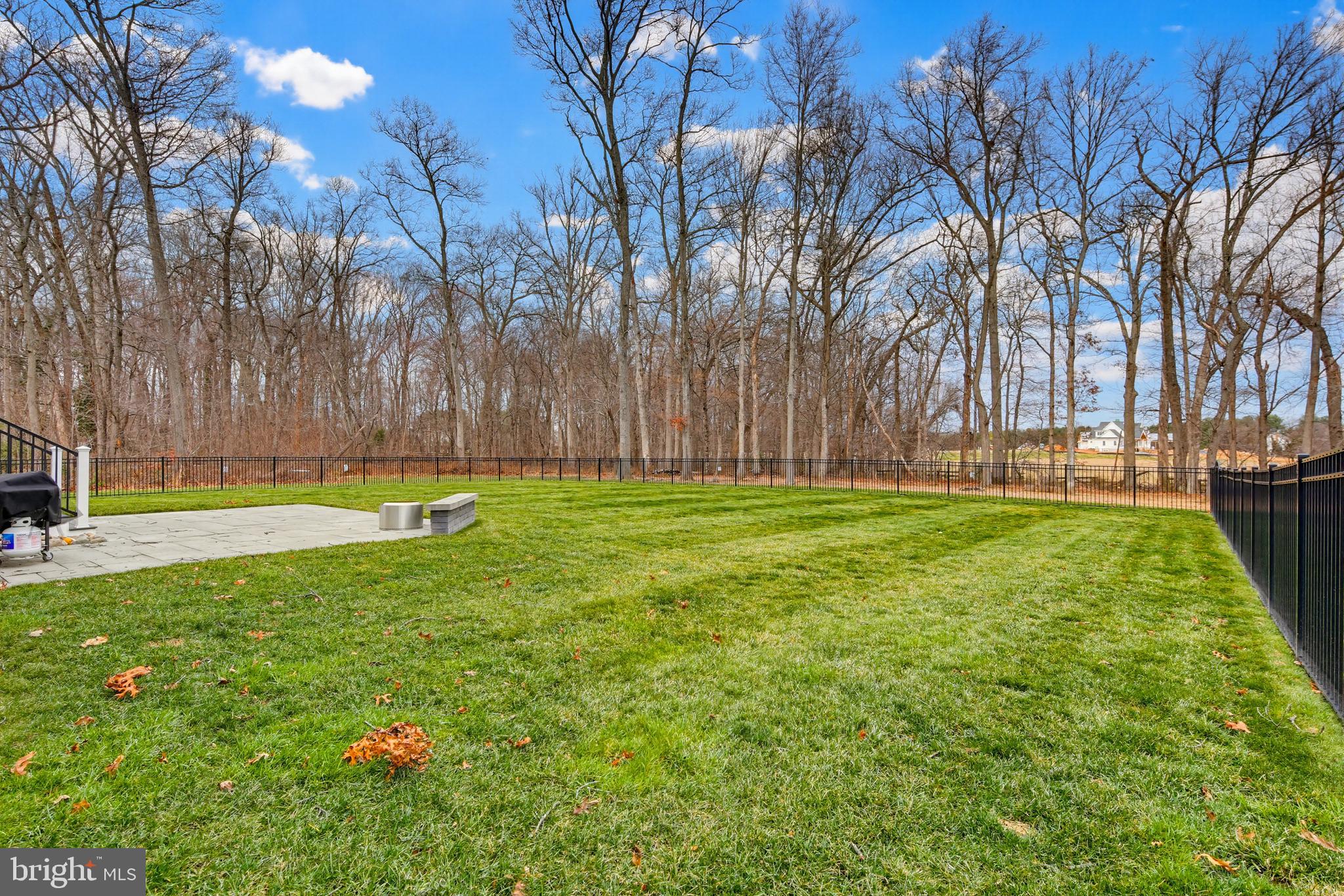 FAIRLANE FARM - Residential