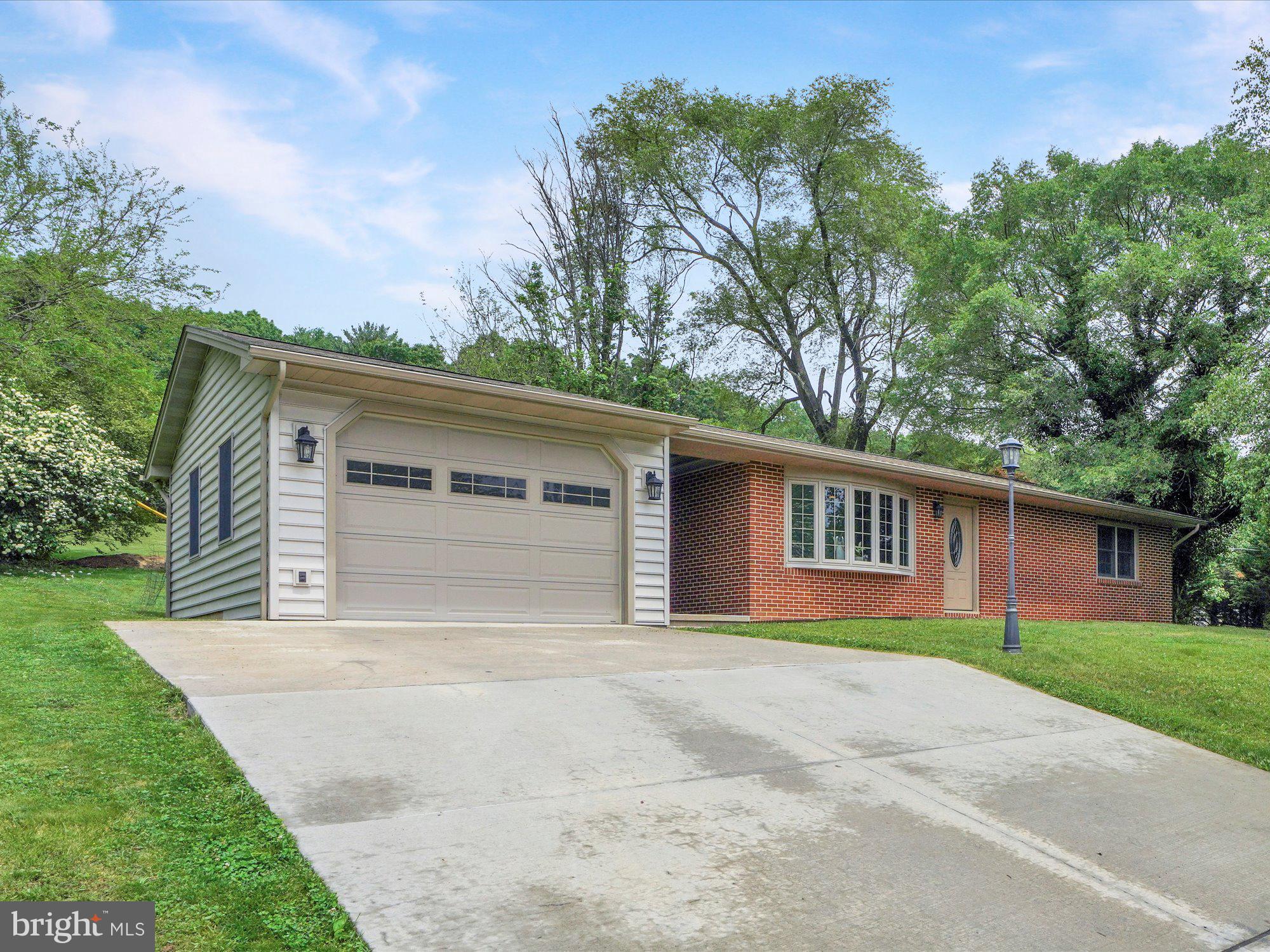 HAVEN FAIR LAWN - Residential