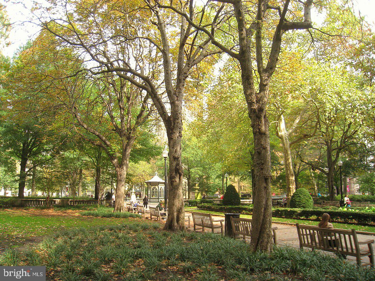 RITTENHOUSE SQUARE - Residential