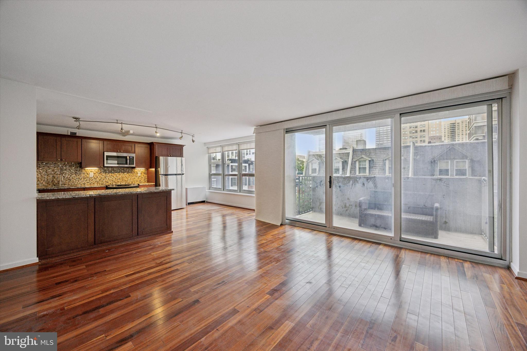 RITTENHOUSE SQUARE - Residential