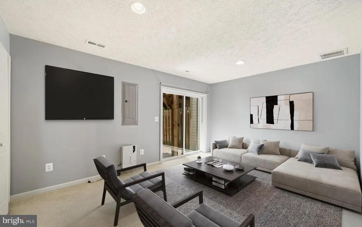 PORT AQUIA - Residential Lease