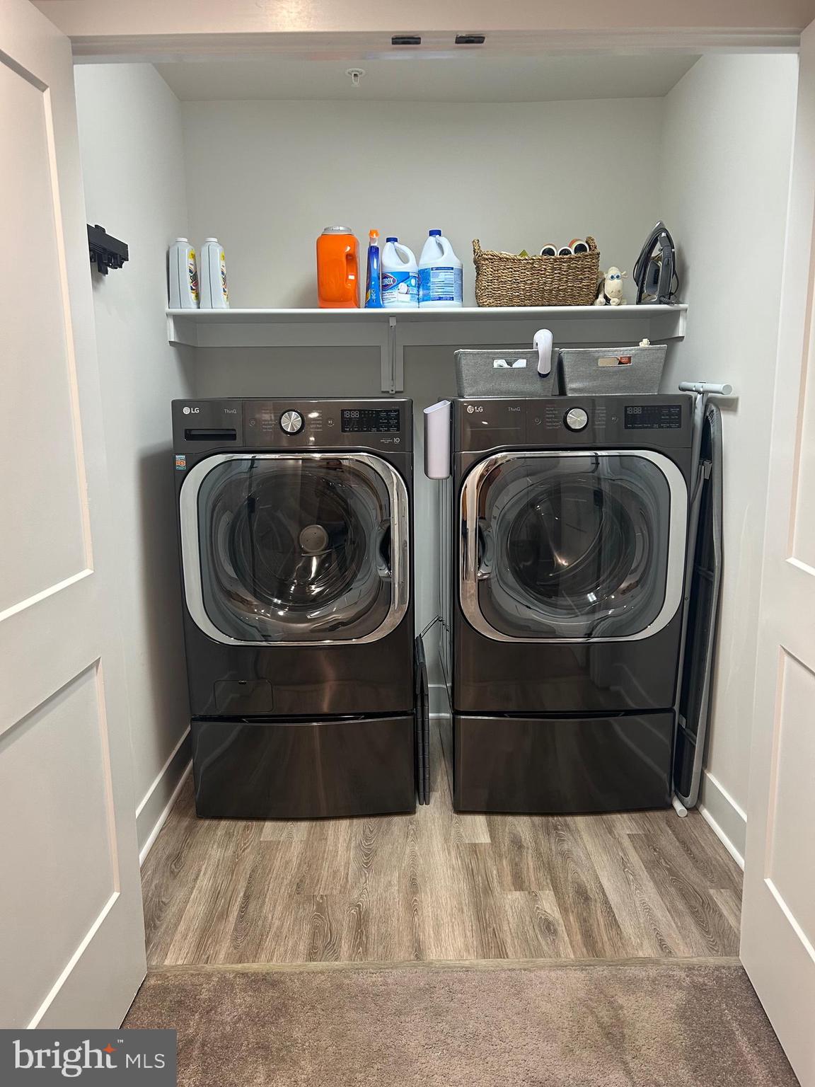 SHOREHAM BEACH - Residential