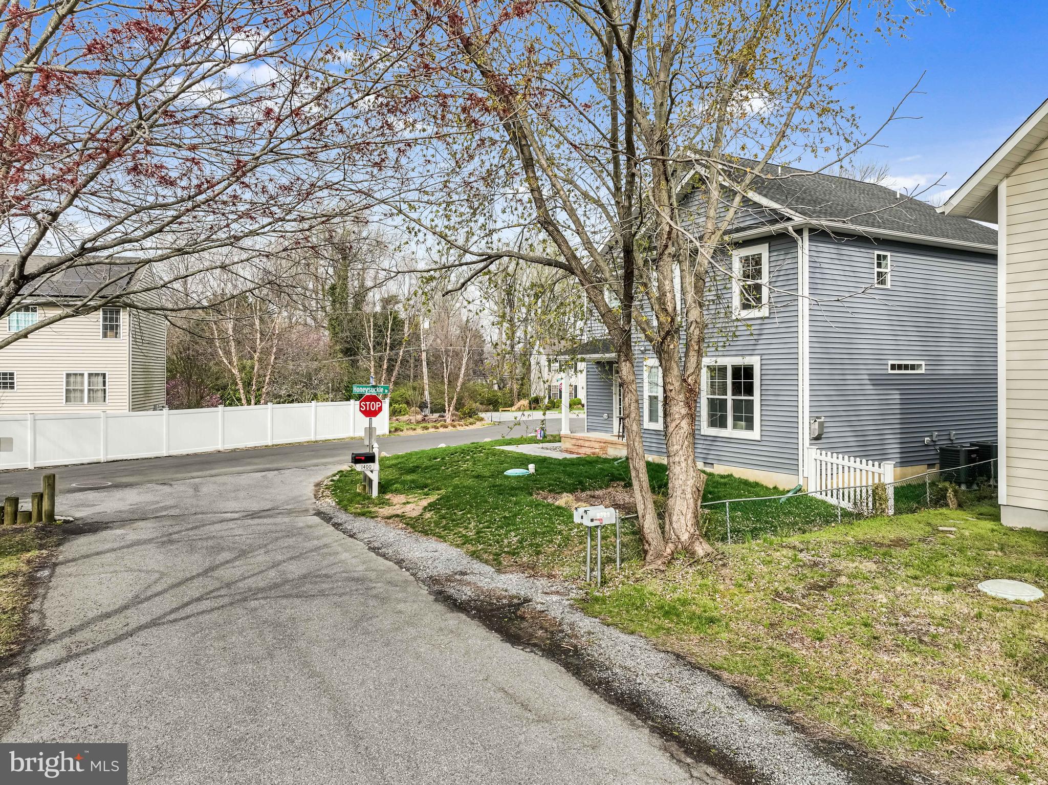 1400 REHLING DRIVE