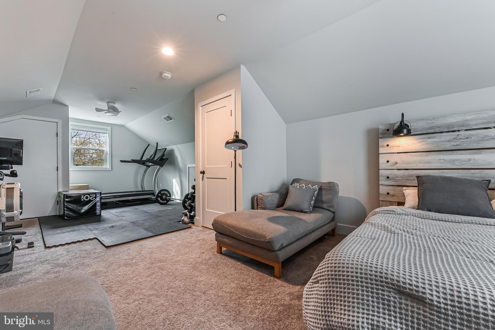 SHOREHAM BEACH - Residential