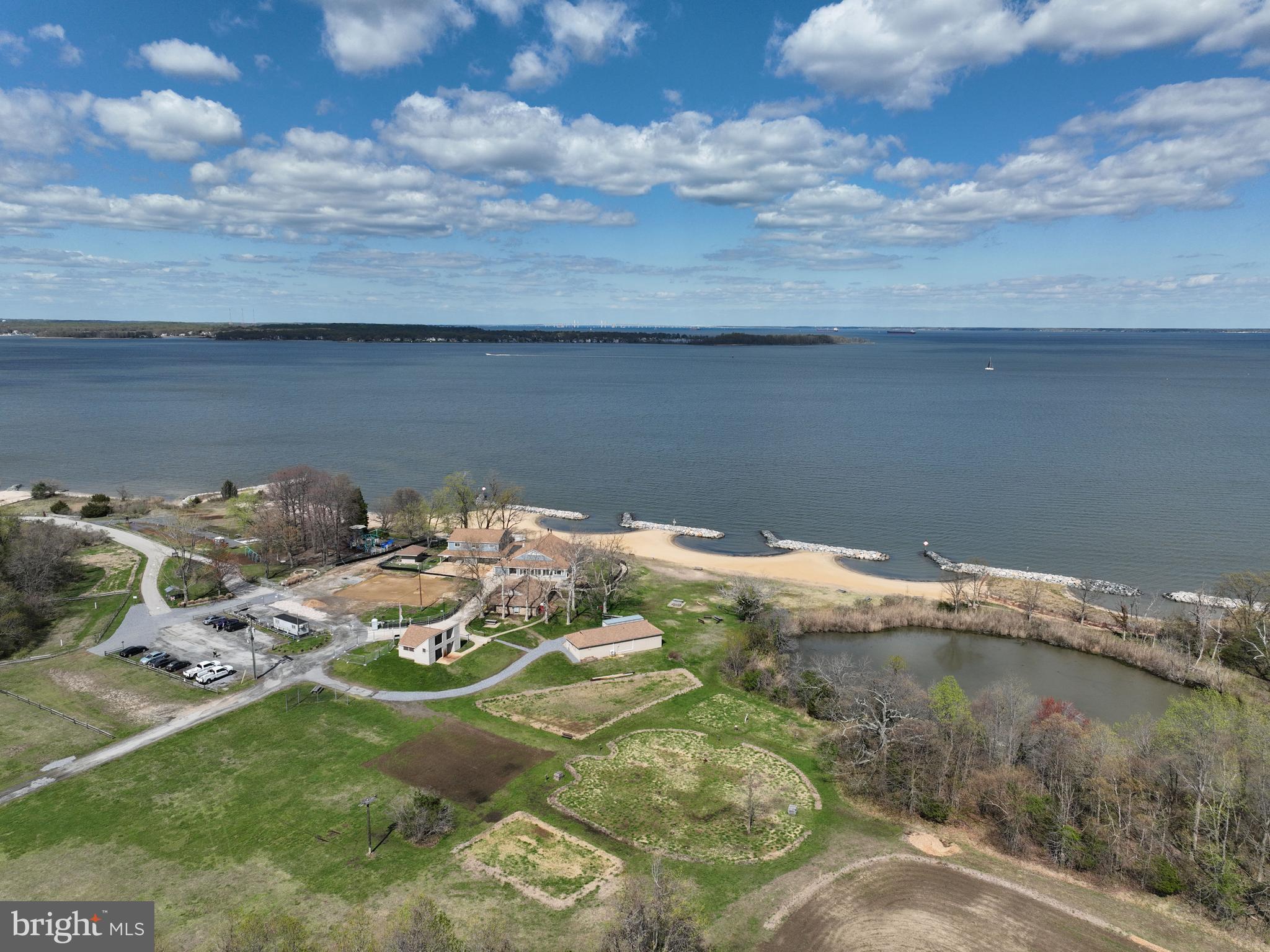 SHOREHAM BEACH - Residential