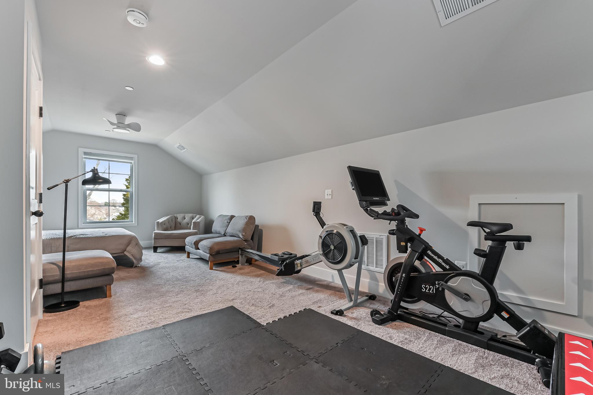 SHOREHAM BEACH - Residential