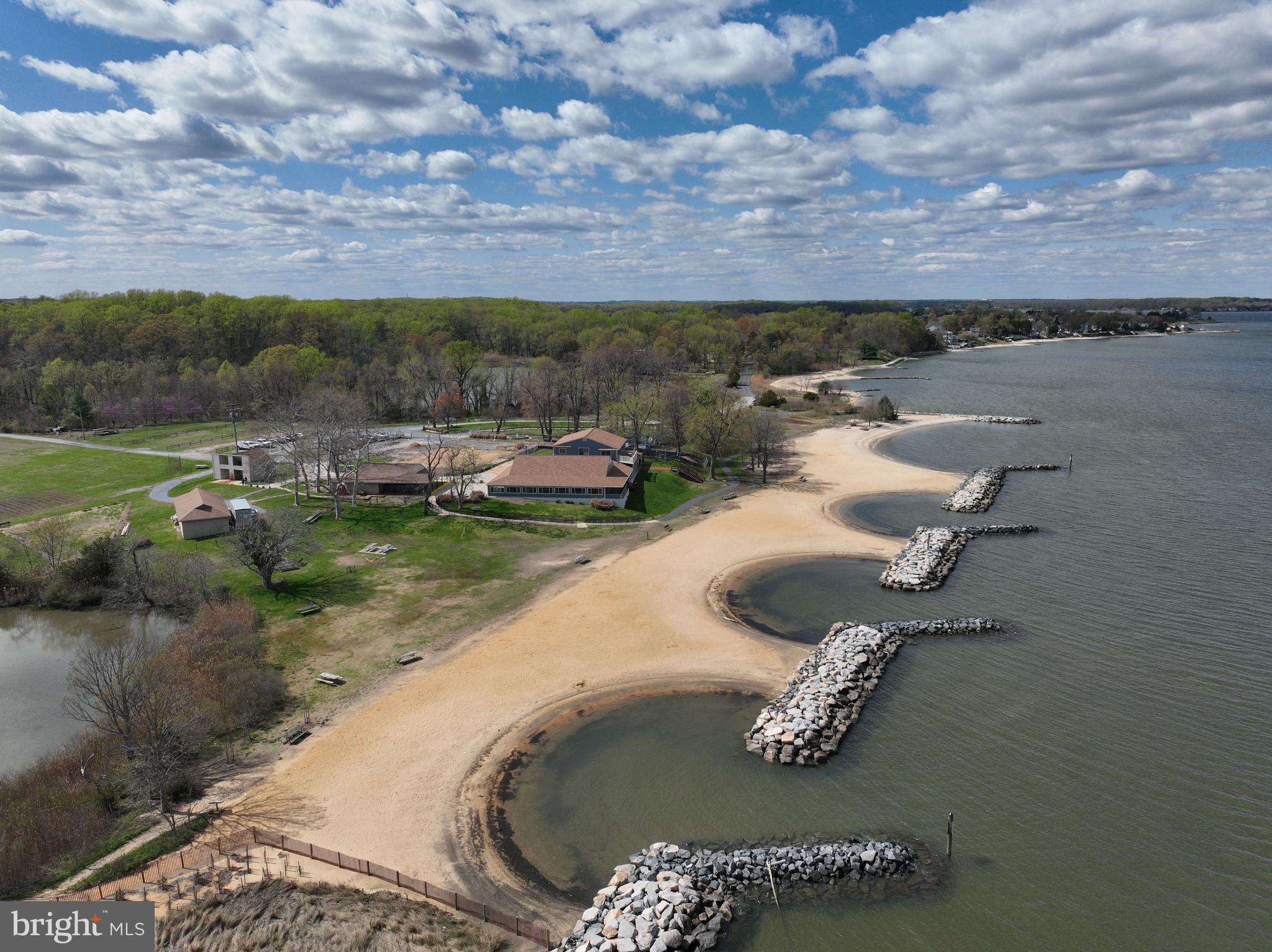 SHOREHAM BEACH - Residential