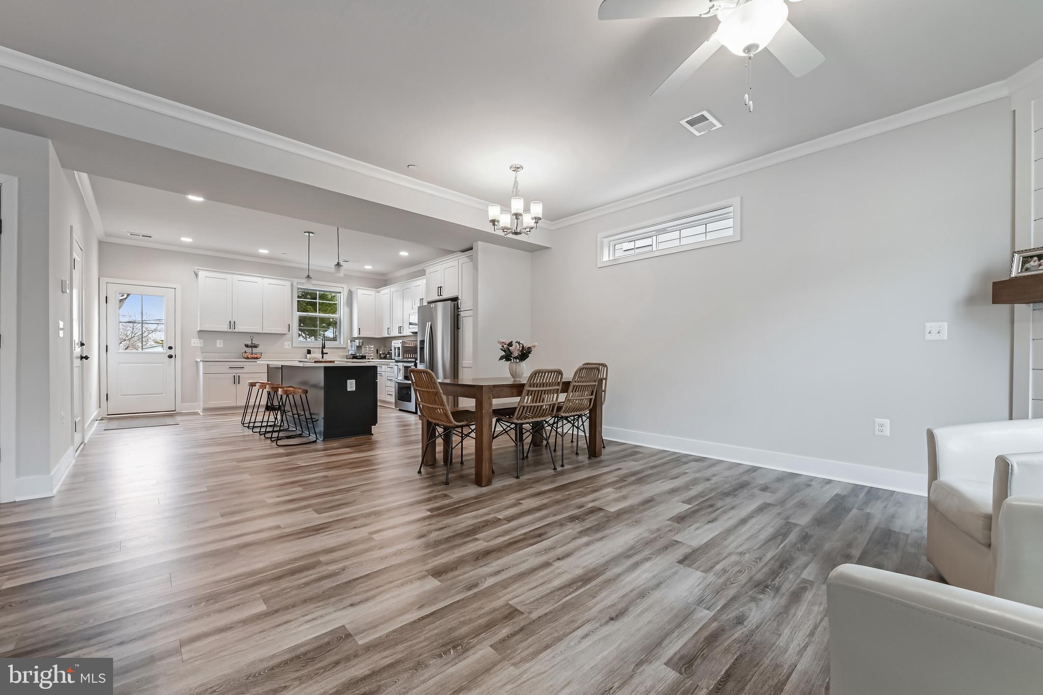 SHOREHAM BEACH - Residential