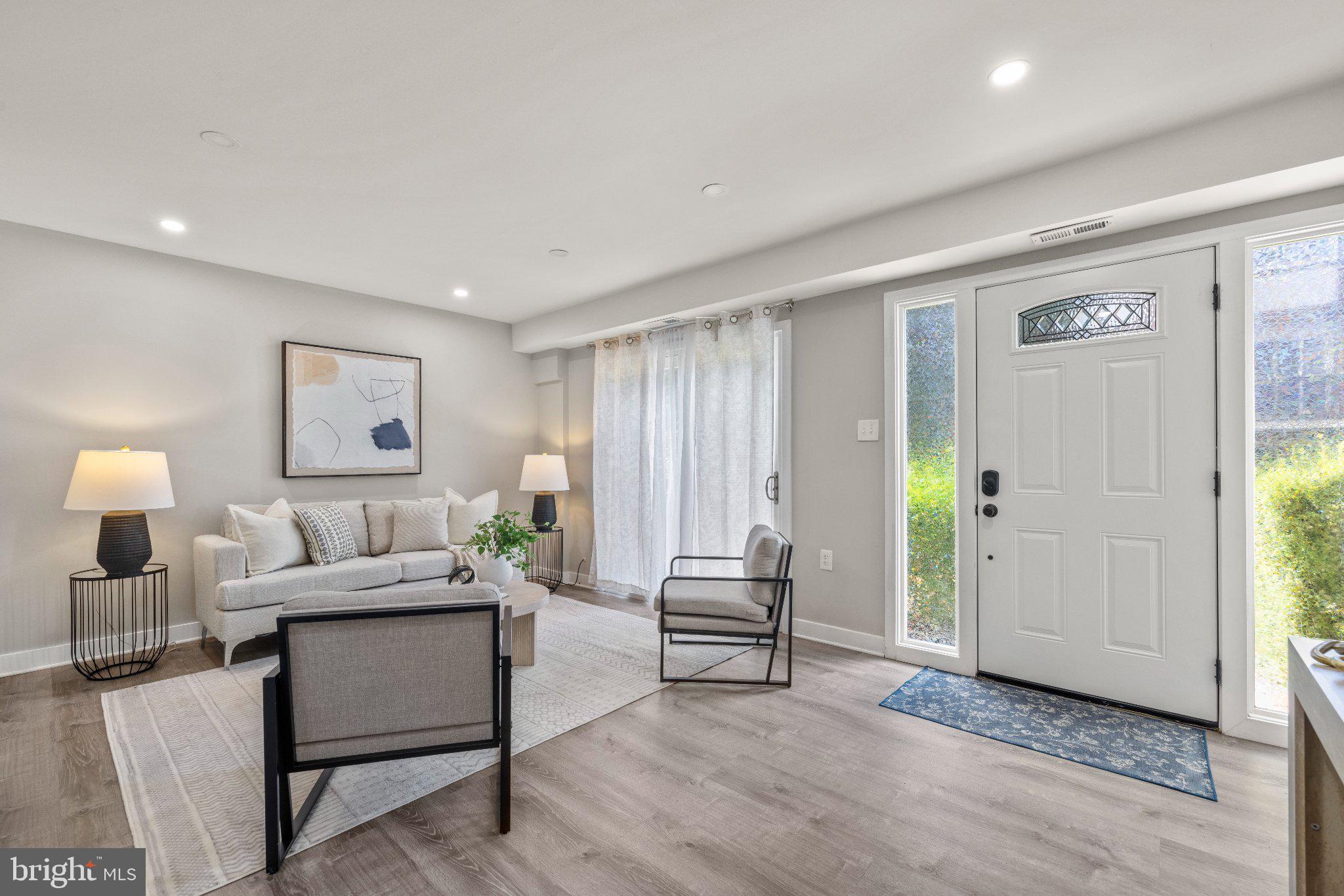 2302 SUN VALLEY CIRCLE 1