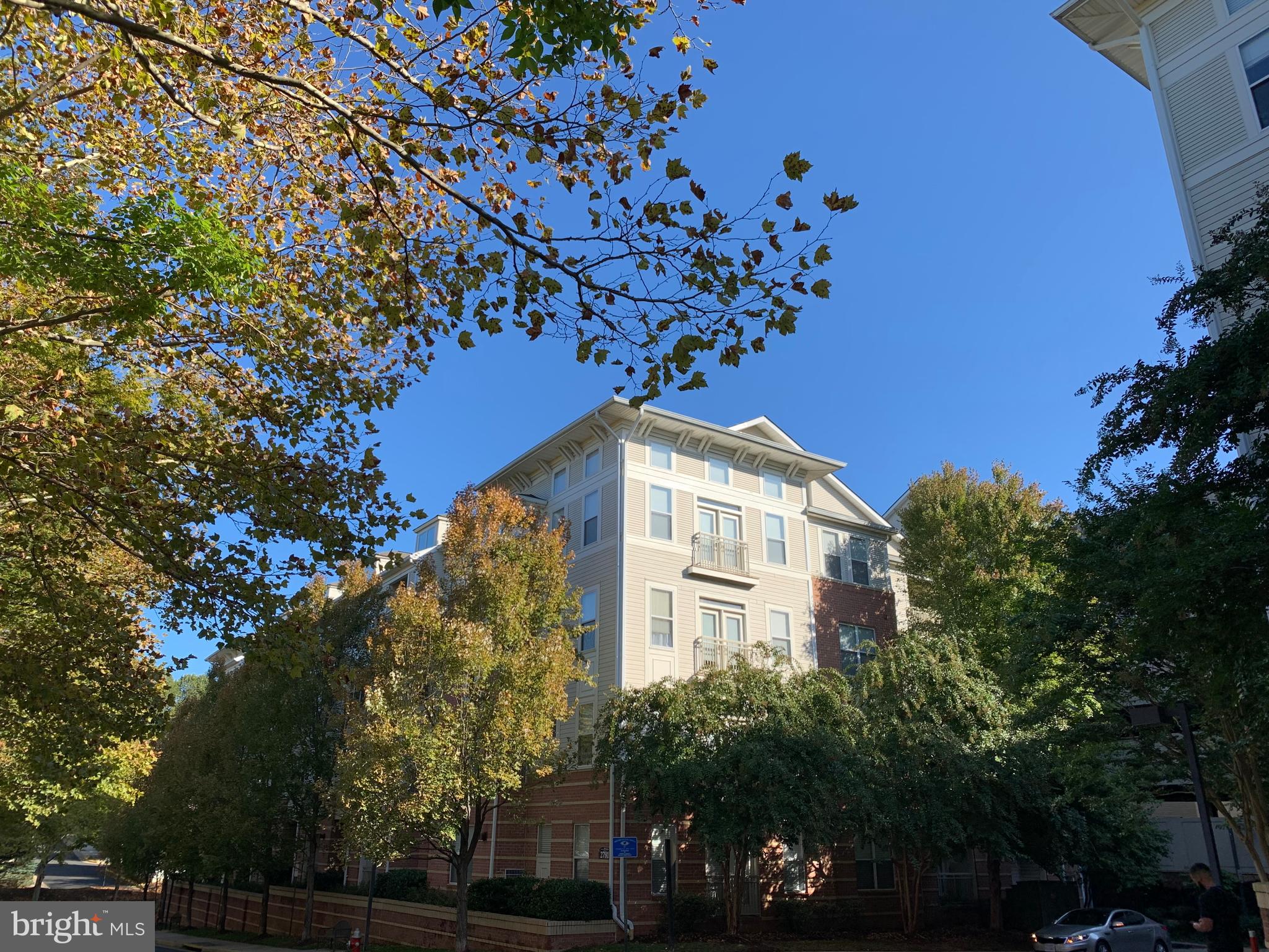 MARQUIS AT VIENNA STATION - Residential Lease