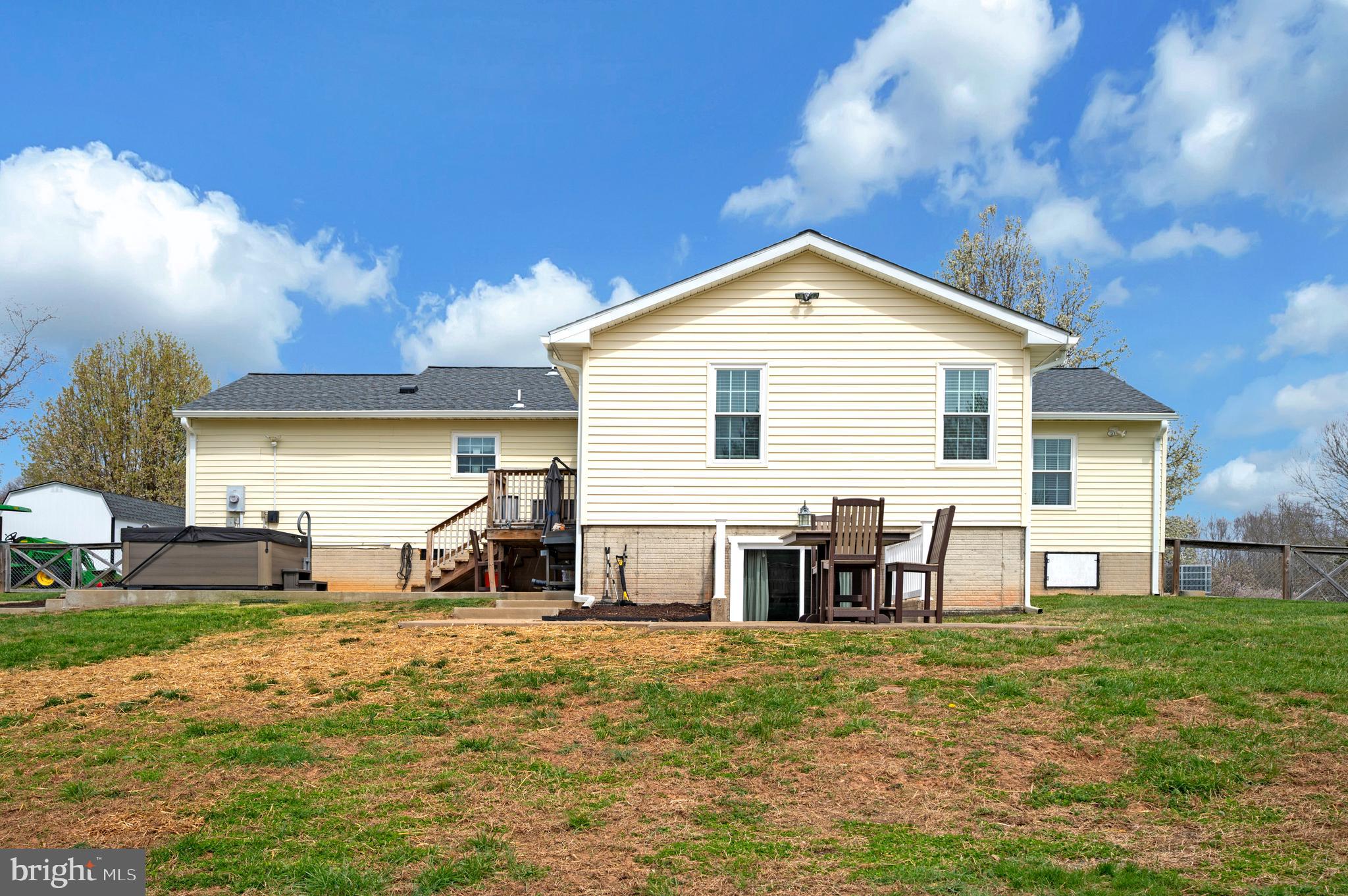 QUAIL MEADOWS - Residential