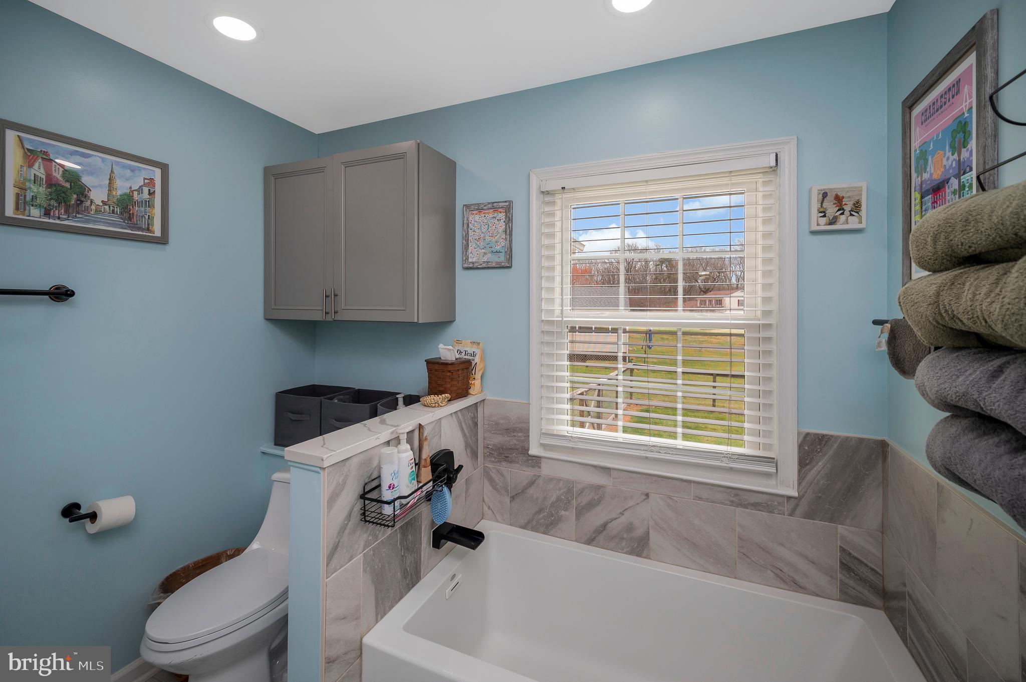 QUAIL MEADOWS - Residential