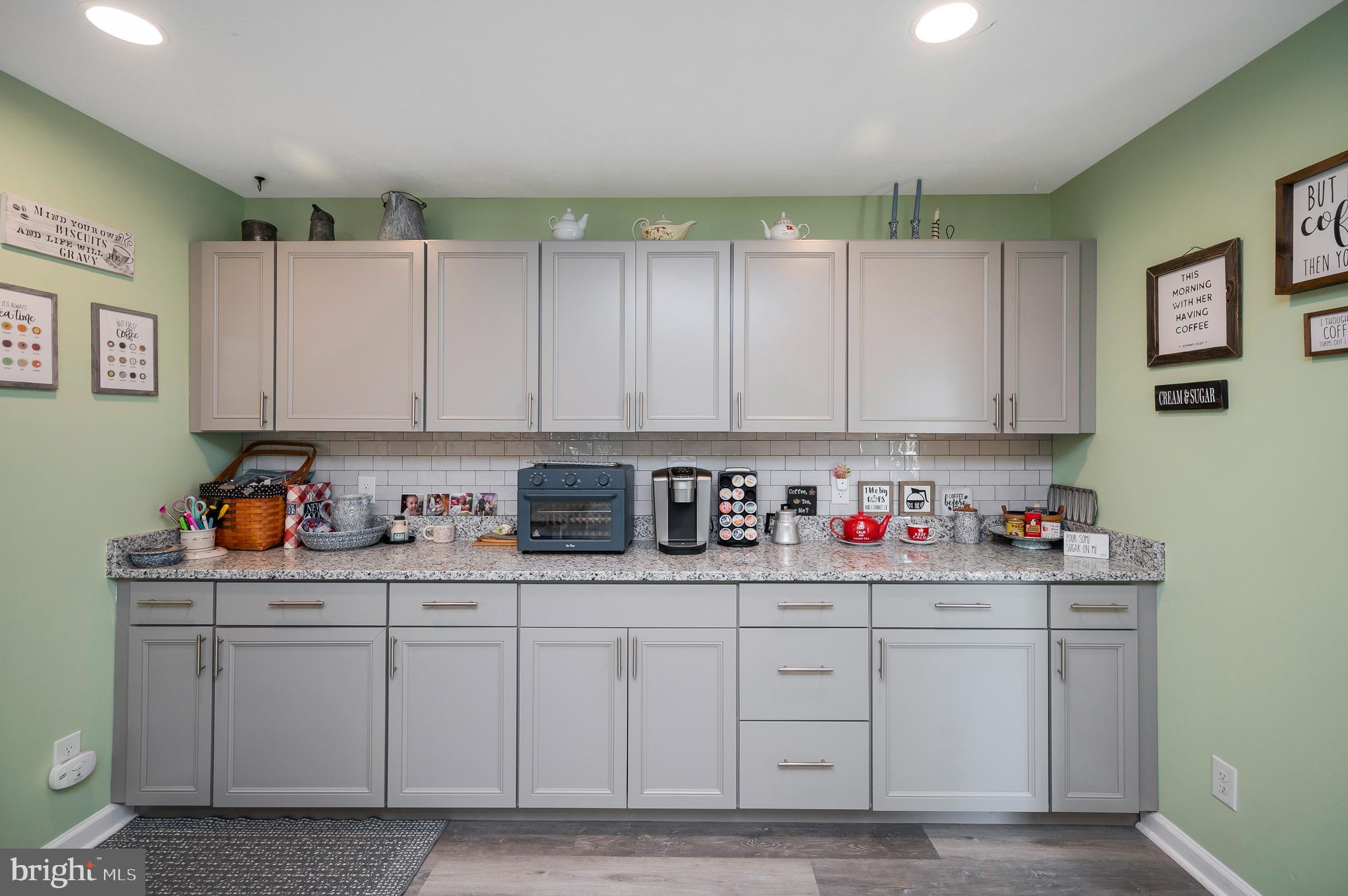 QUAIL MEADOWS - Residential