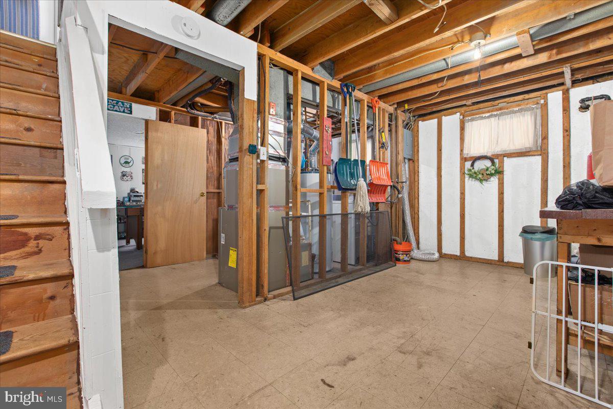 ROCK CREEK ESTATES - Residential