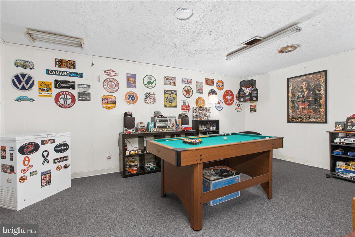 ROCK CREEK ESTATES - Residential