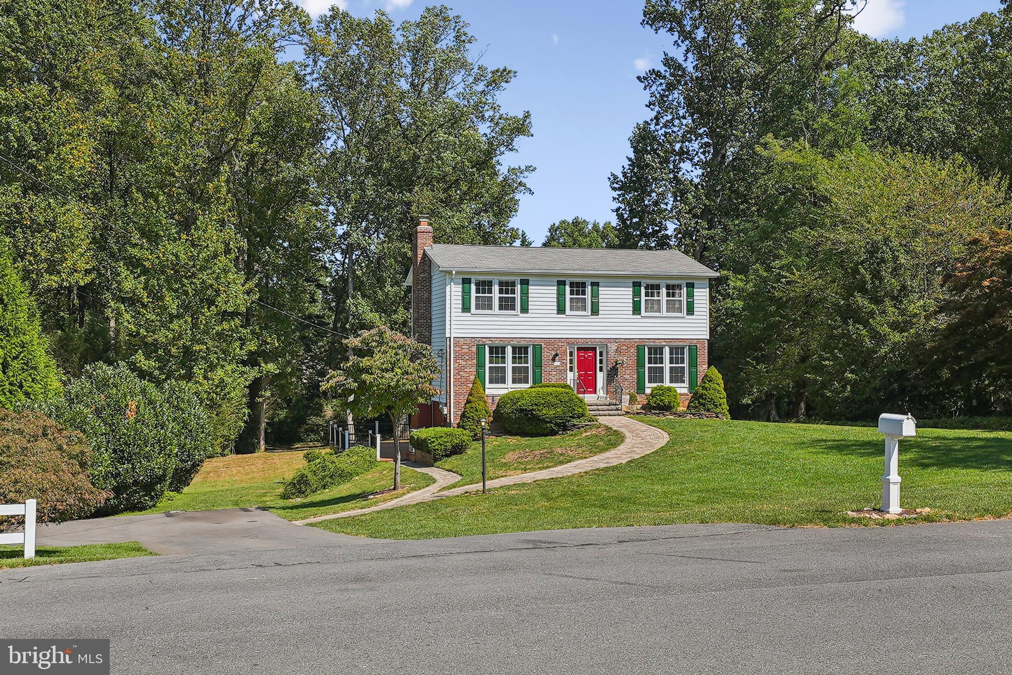 EDNOR HIGHLANDS - Residential