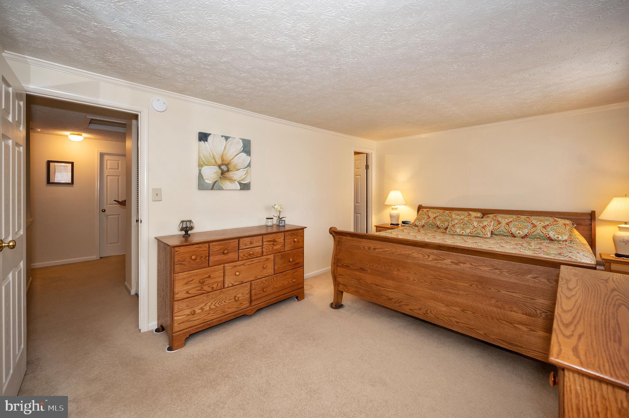 HICKORY RIDGE - Residential