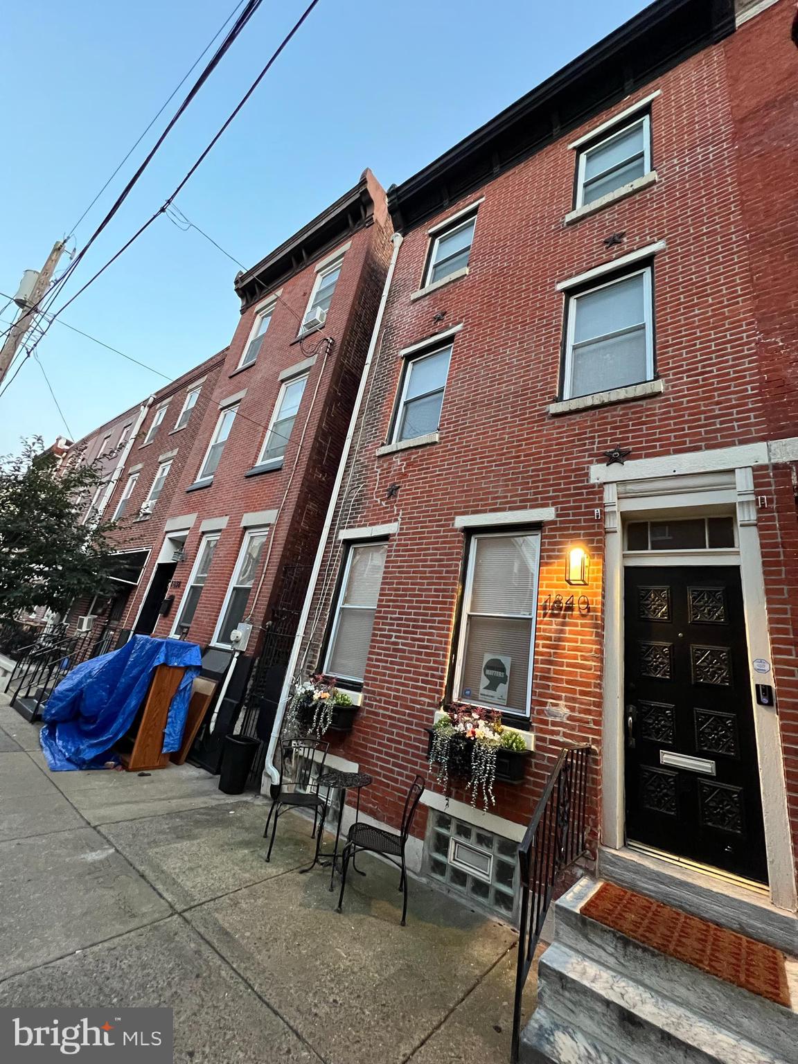 1840 W THOMPSON STREET