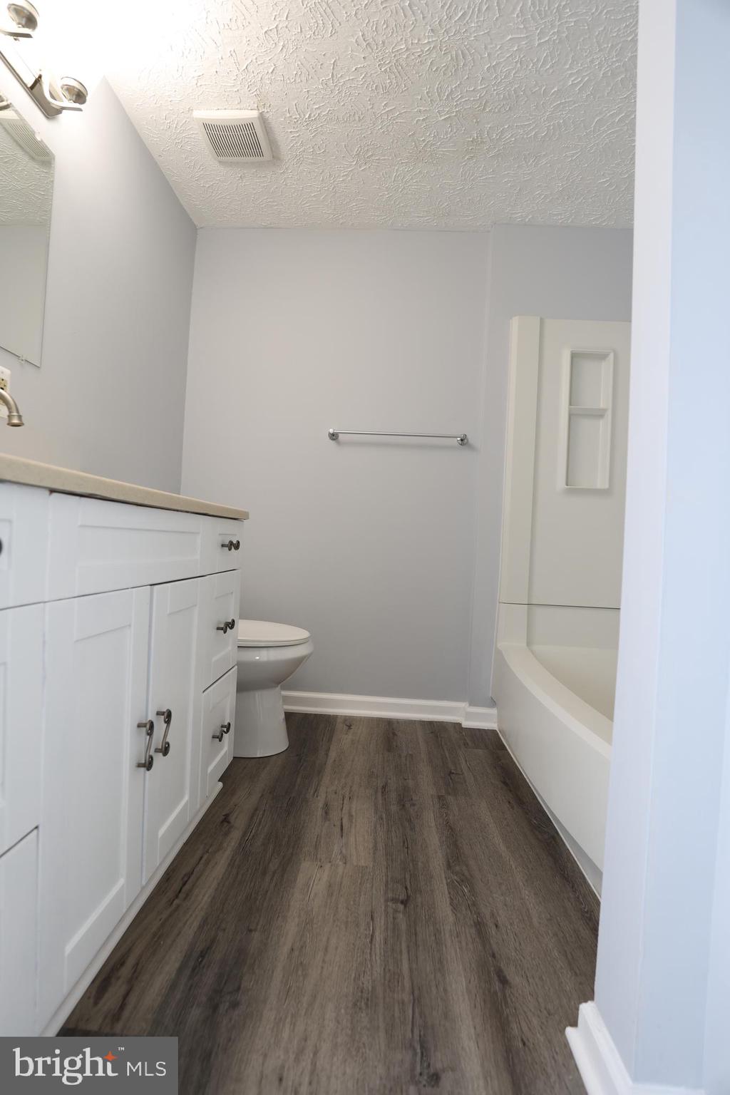 LITTLE ROCKY RUN - Residential