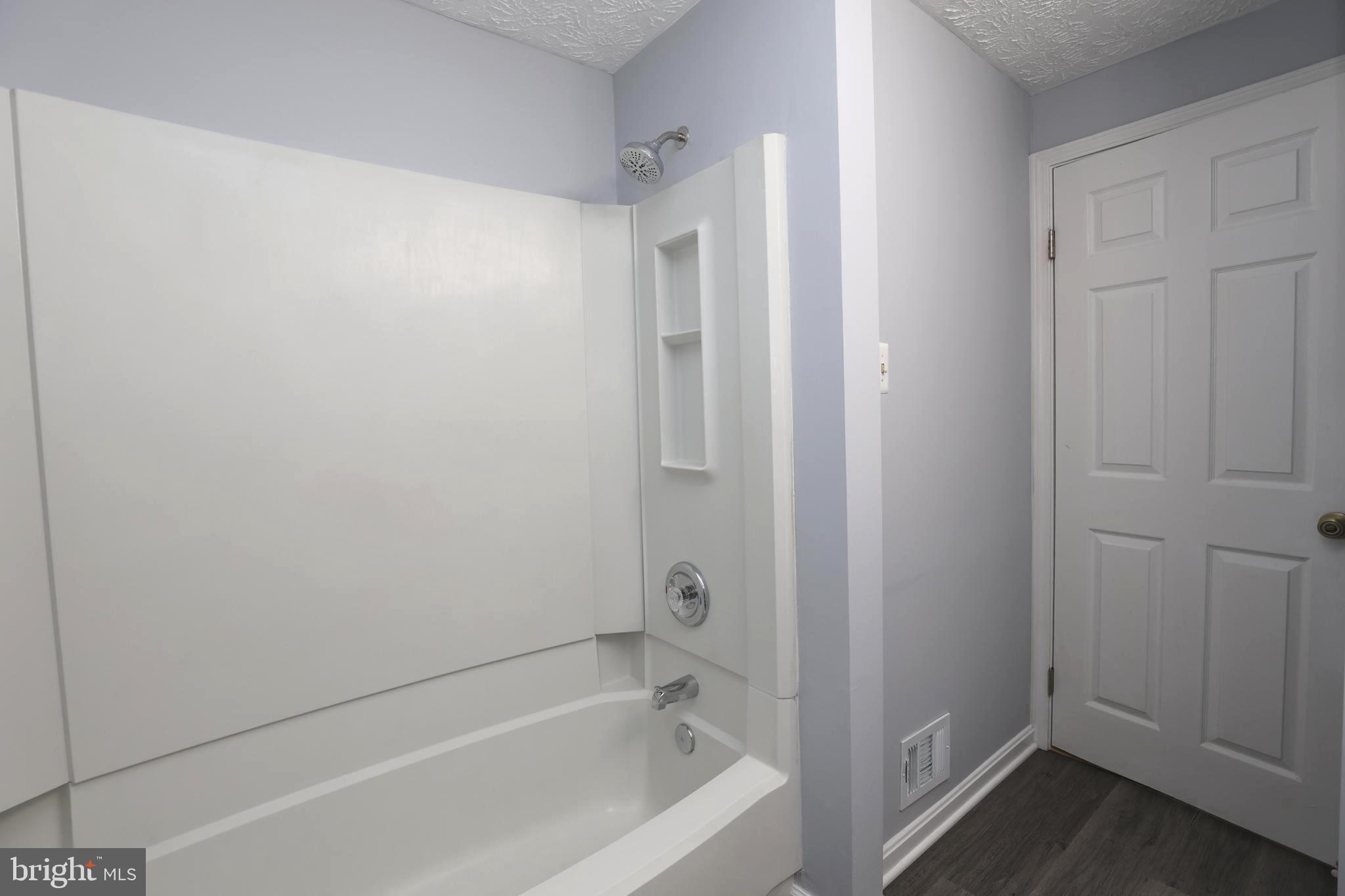 LITTLE ROCKY RUN - Residential