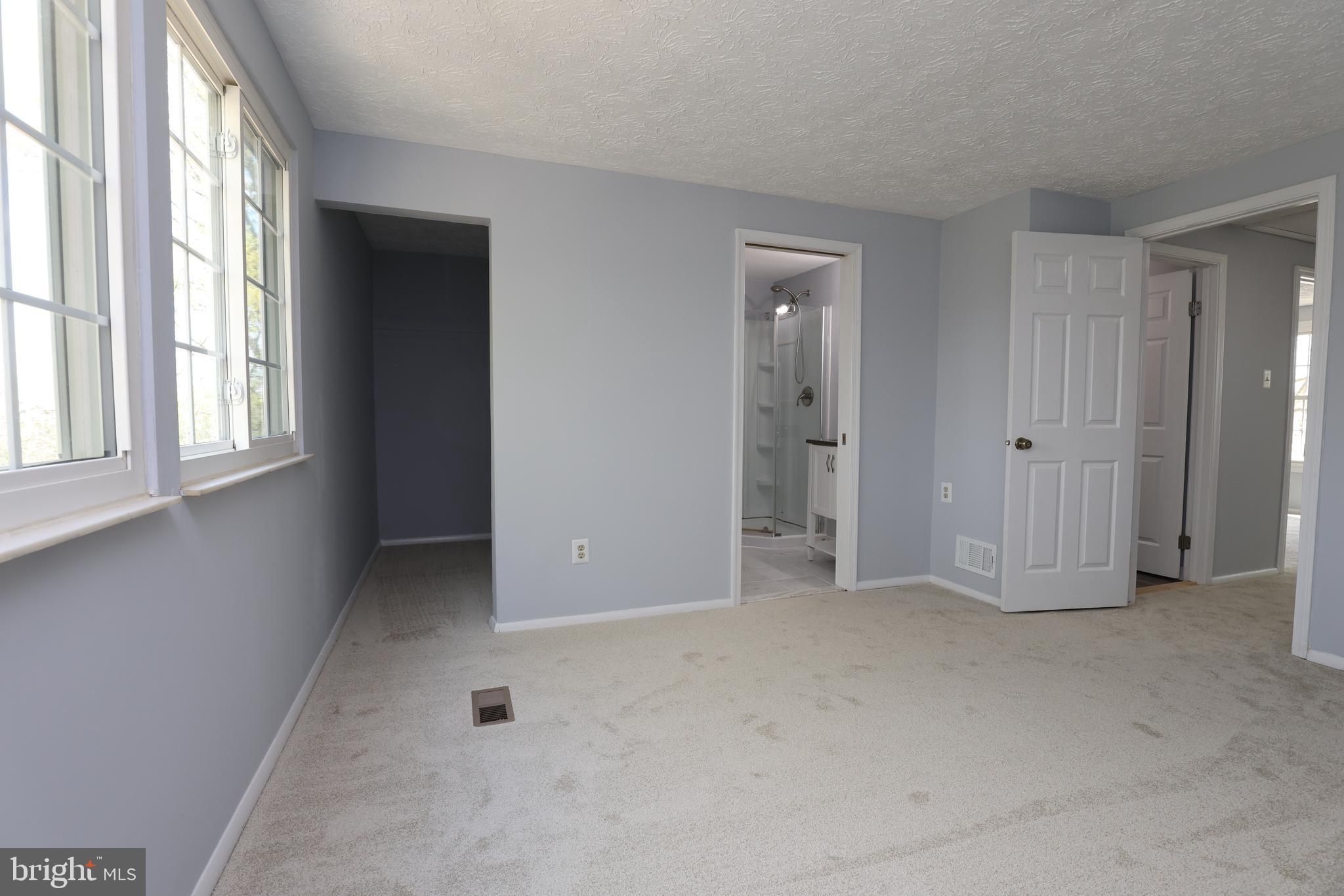 LITTLE ROCKY RUN - Residential