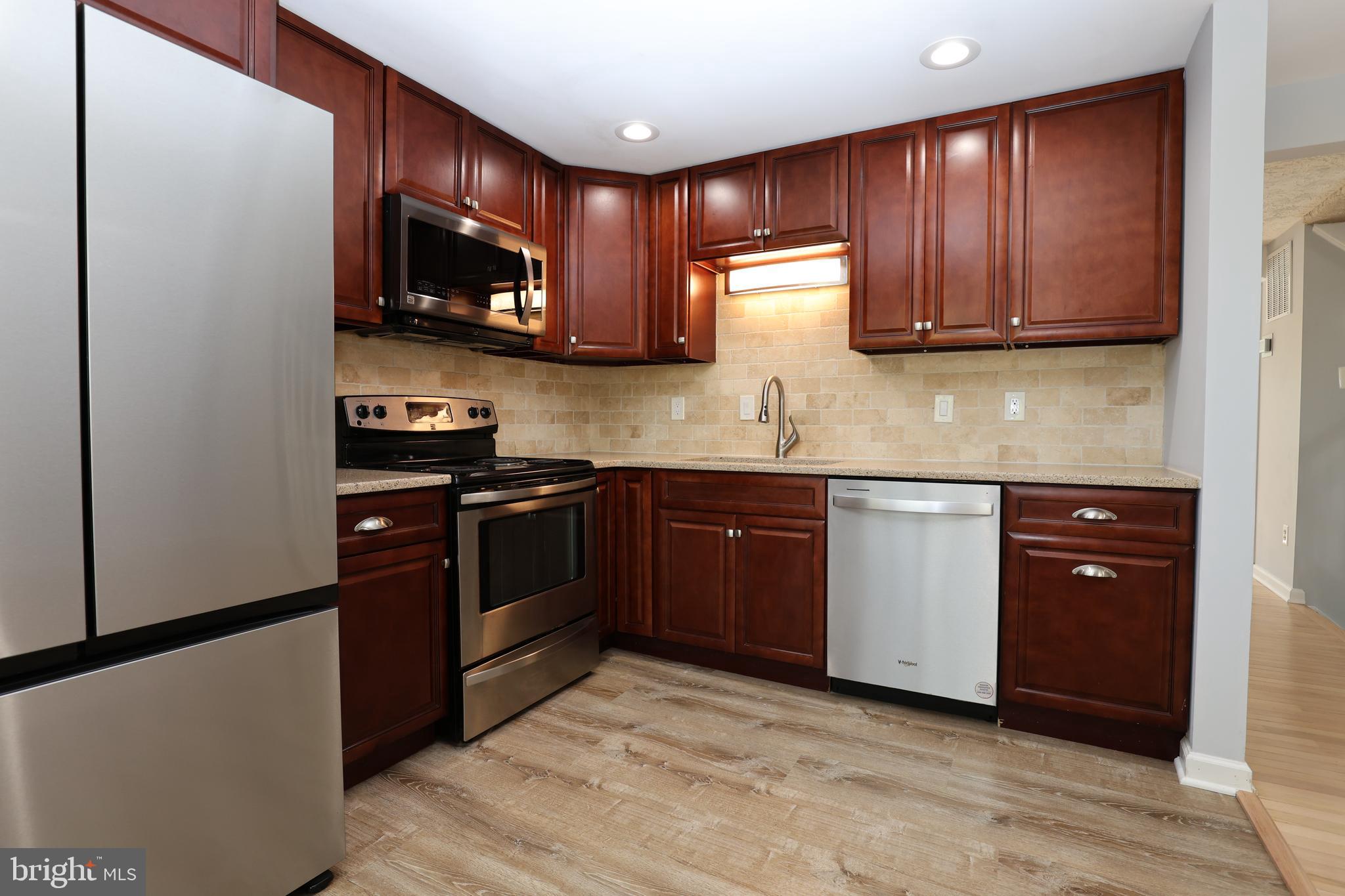 LITTLE ROCKY RUN - Residential