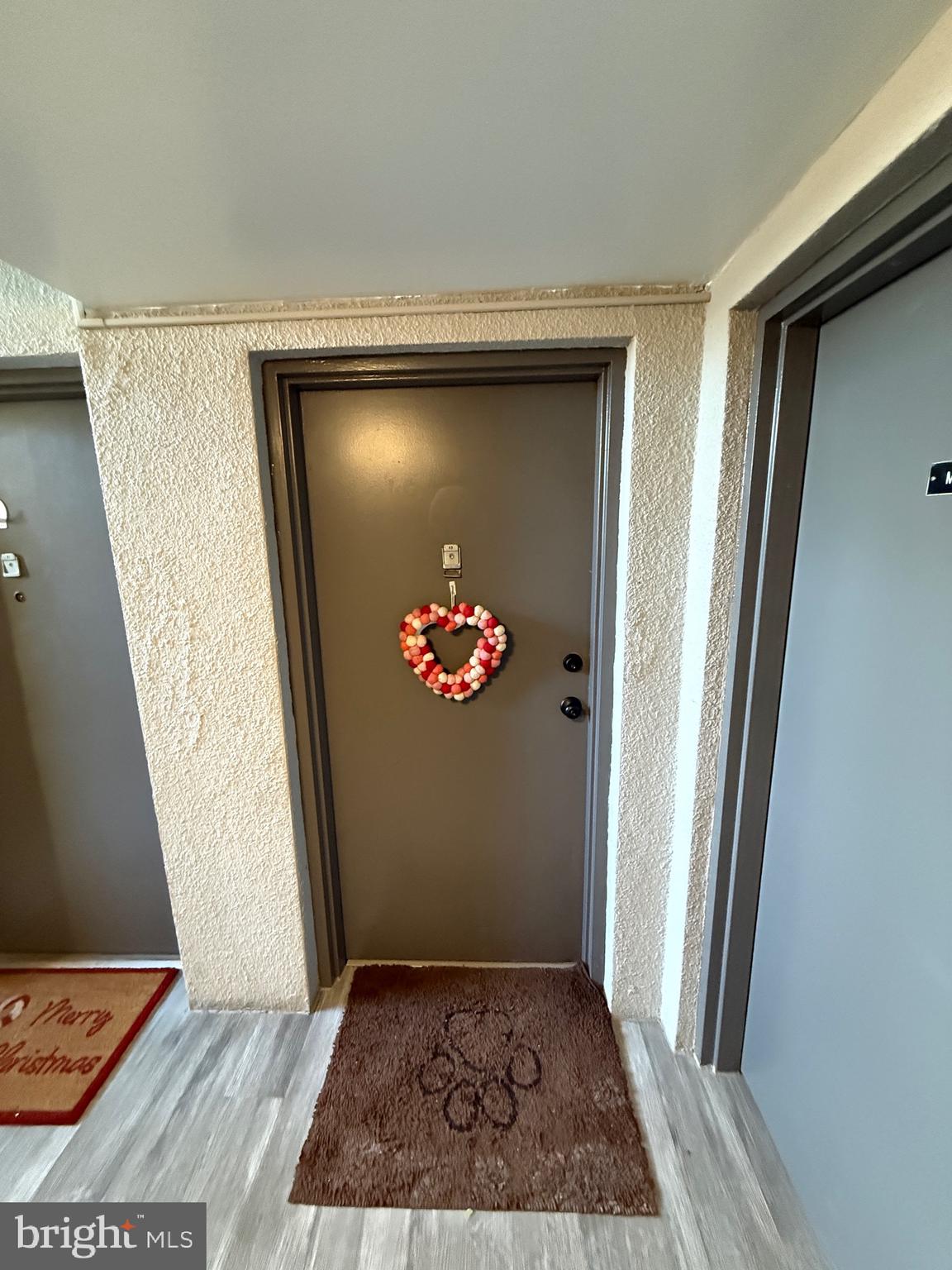 SHADOW OAKS - Residential