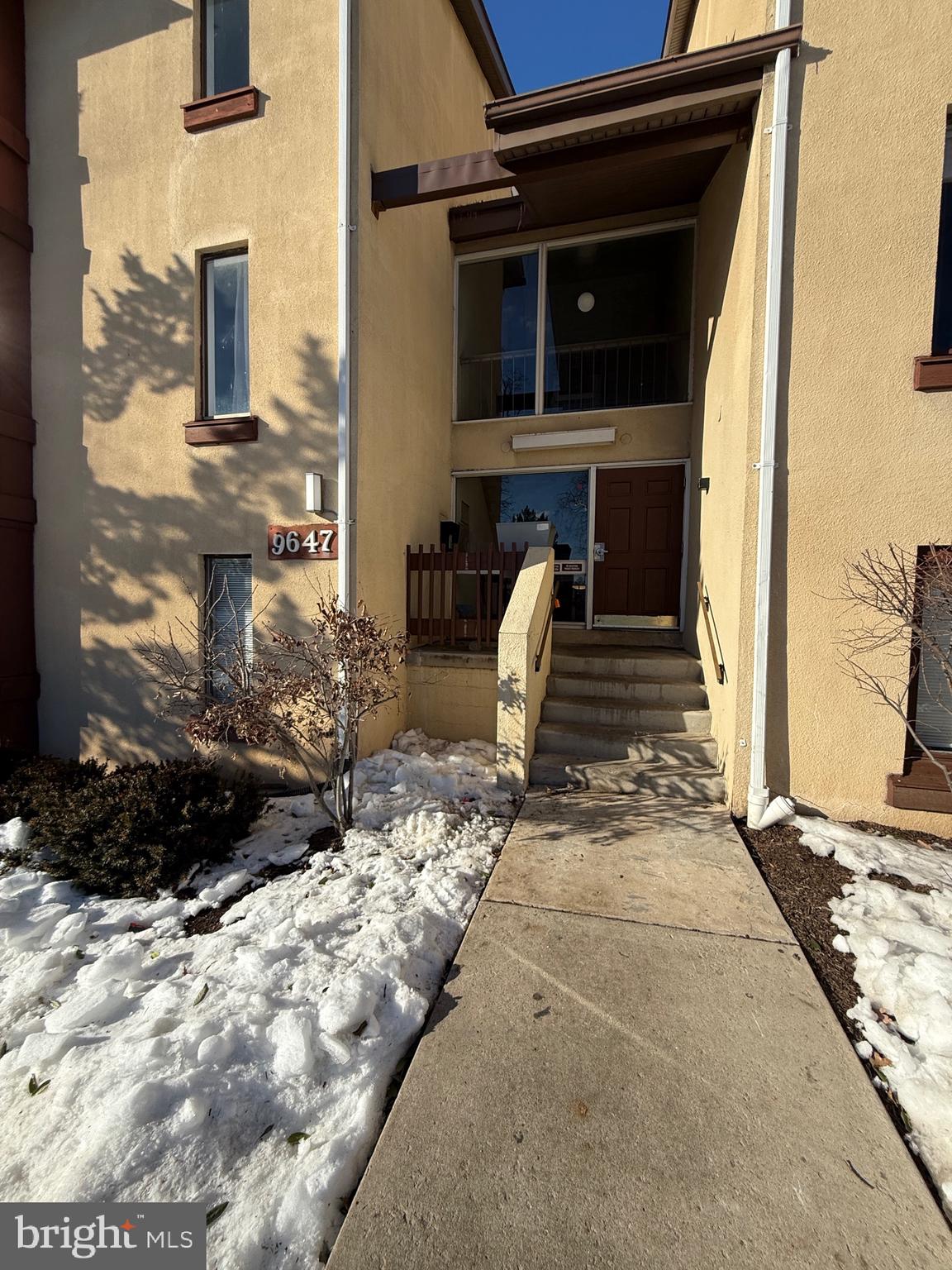 SHADOW OAKS - Residential