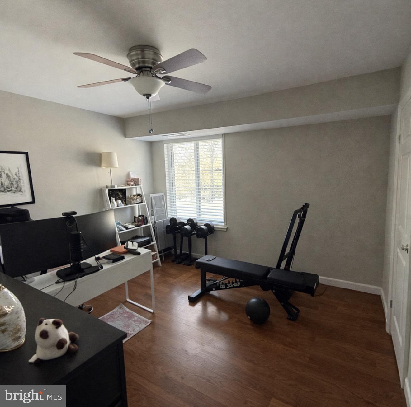 SHADOW OAKS - Residential