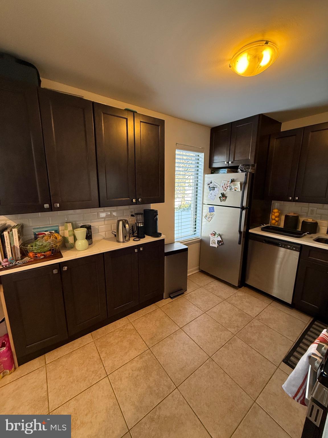 SHADOW OAKS - Residential