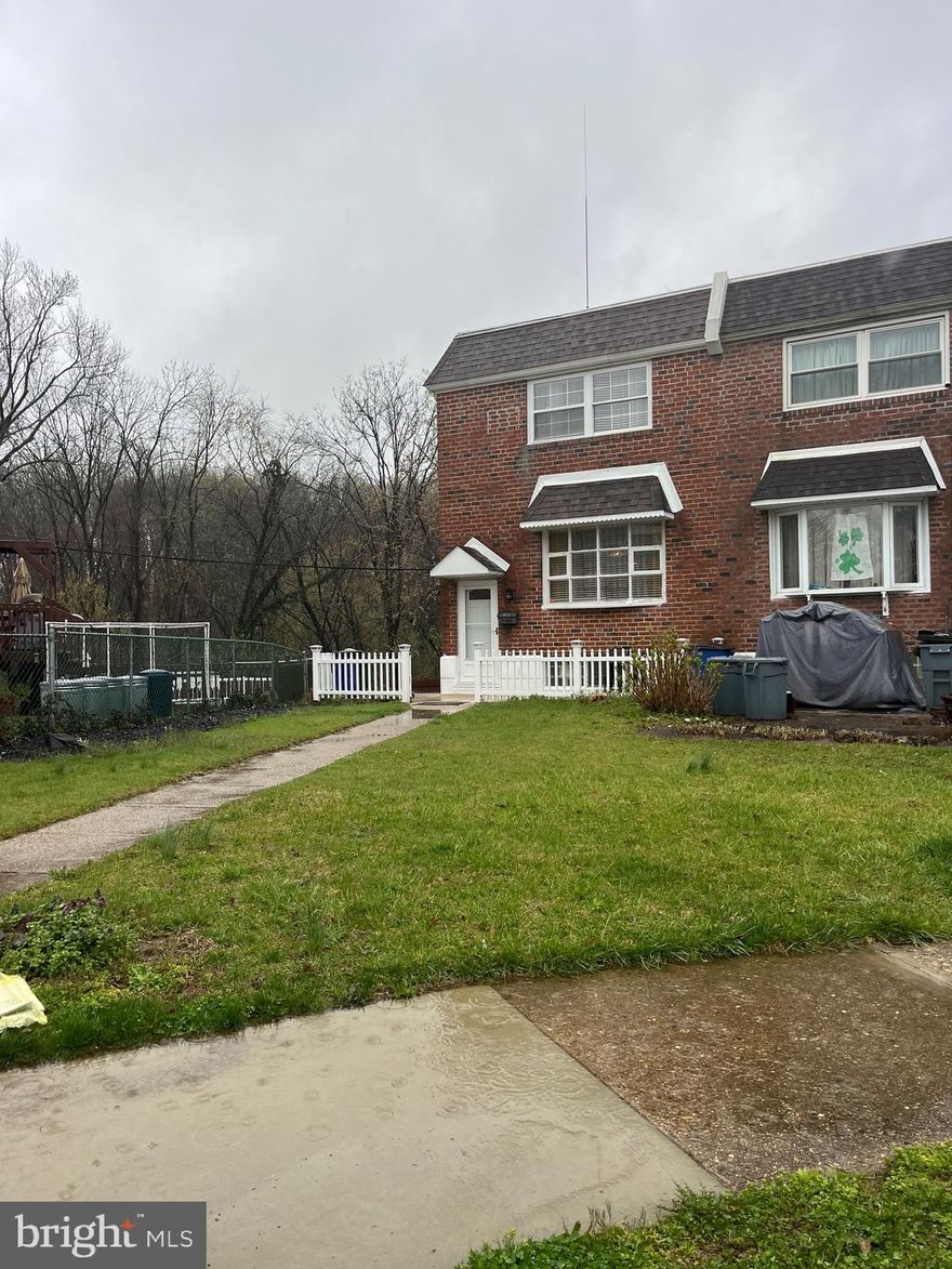 Gorgeous home well kept completely MOVED-IN condition. Corner property features; hardwood floor, enclosed deck, finished basement, one and half bath, and many outstanding features.